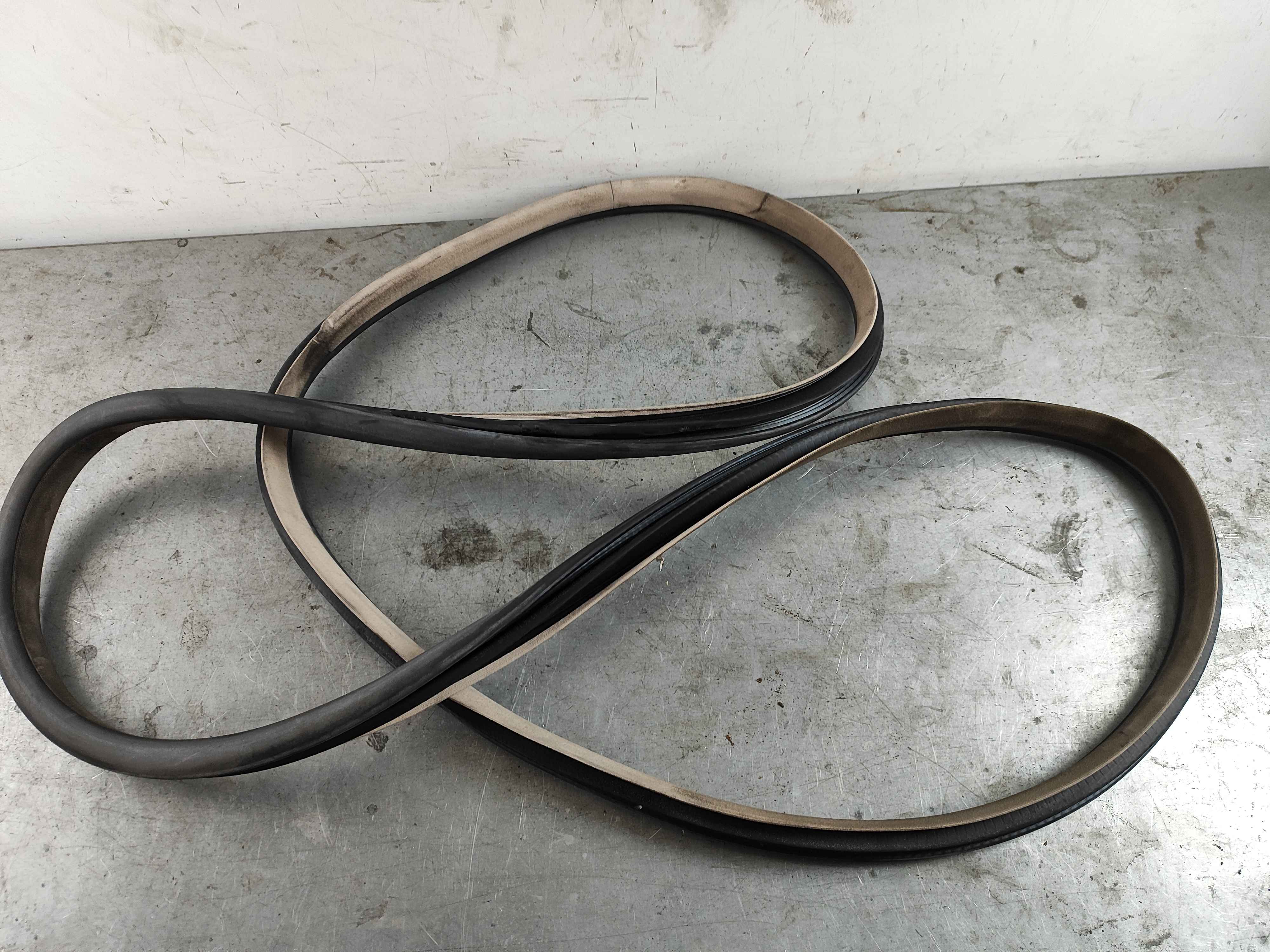 Mercedes-Benz a2226970351