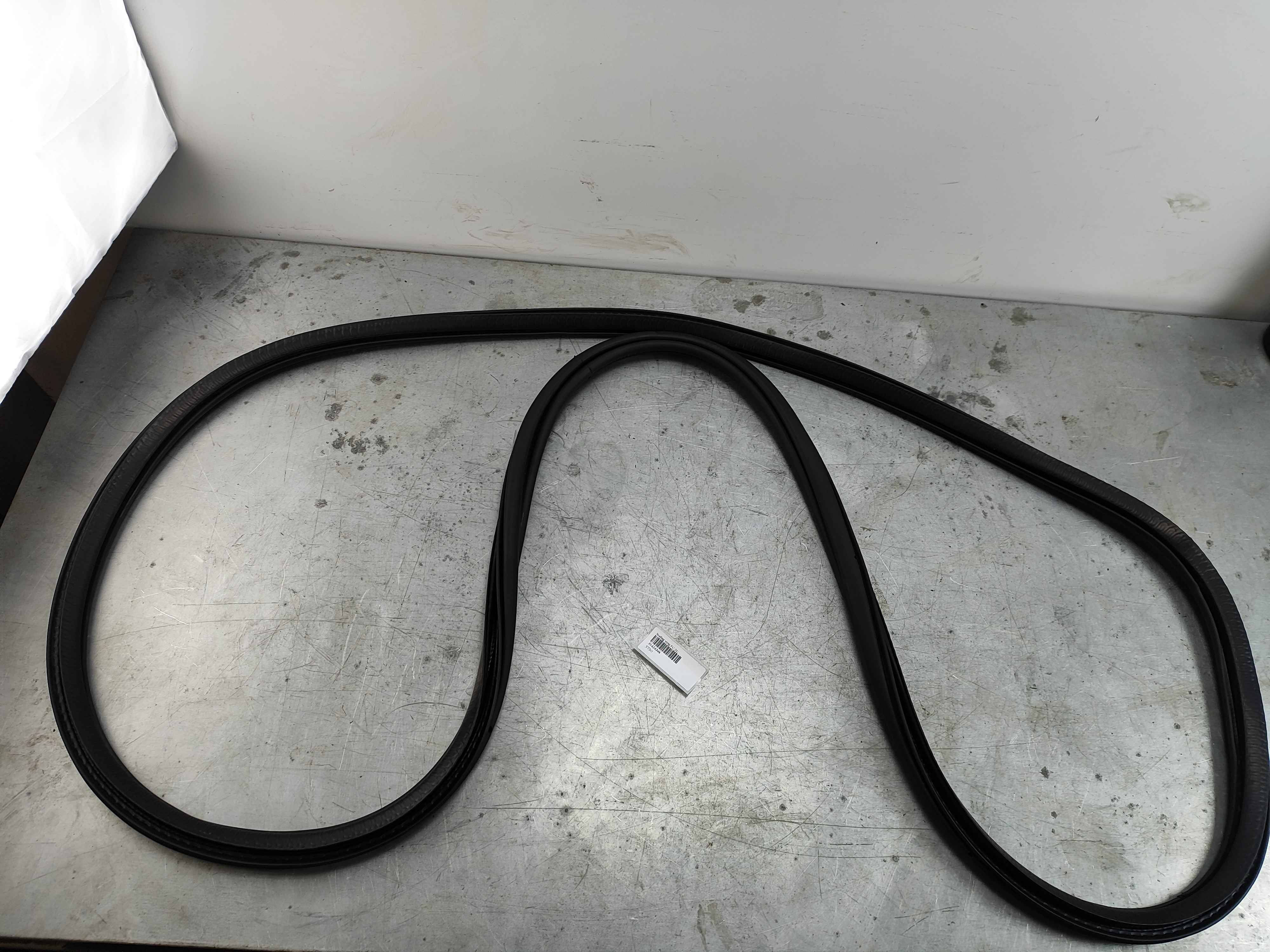 Sealing strip FC 21; CH -47642 FC 25; CH -47642 FC 36; -50267 front door