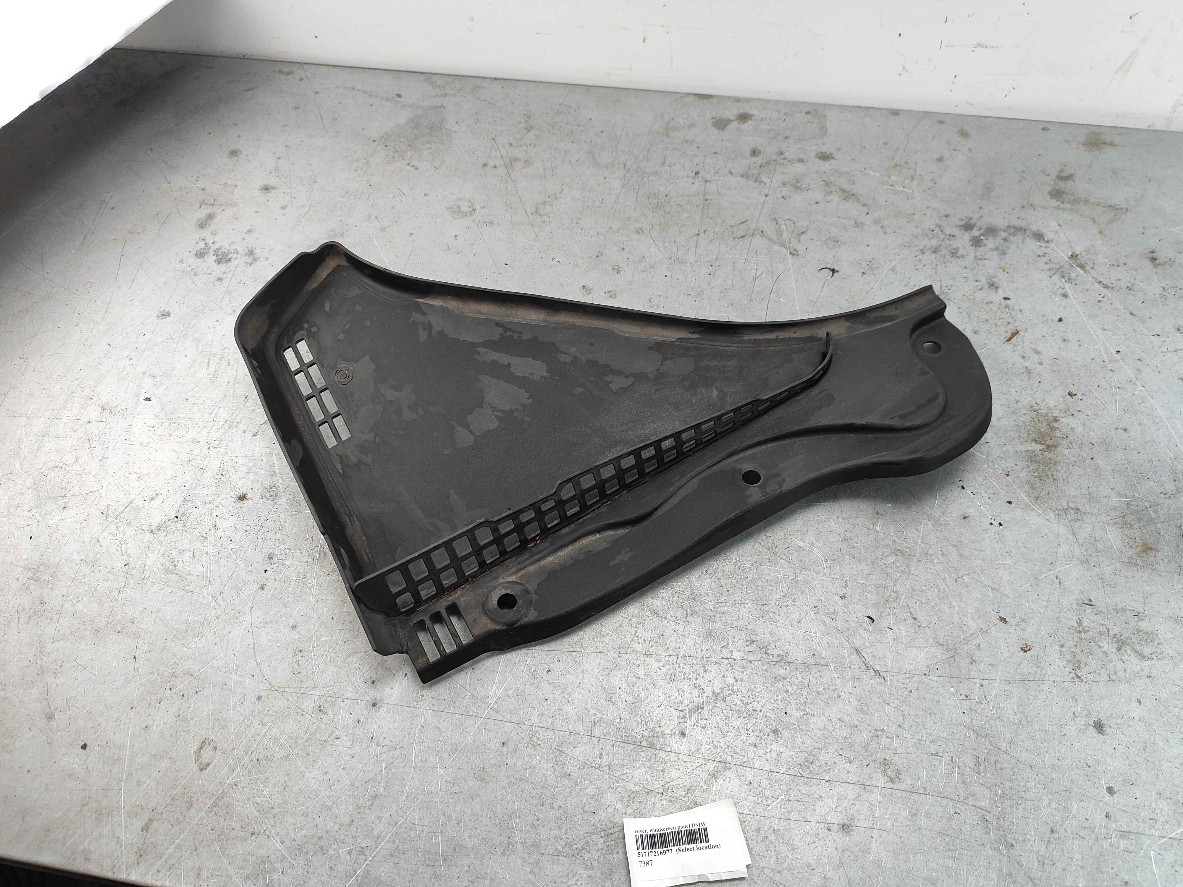 cover, windscreen panel BMW