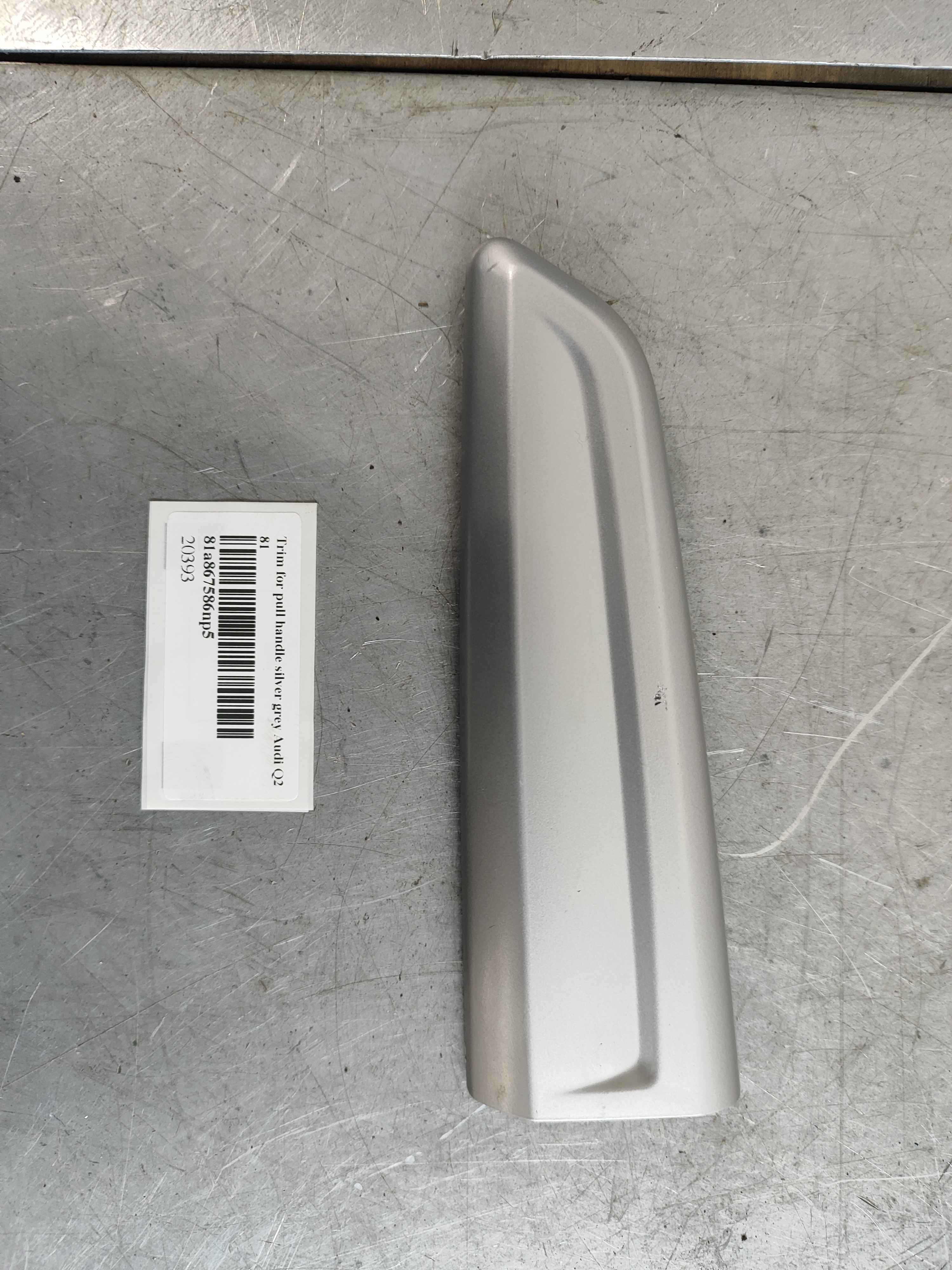Trim for pull handle silver grey Audi Q2 81
