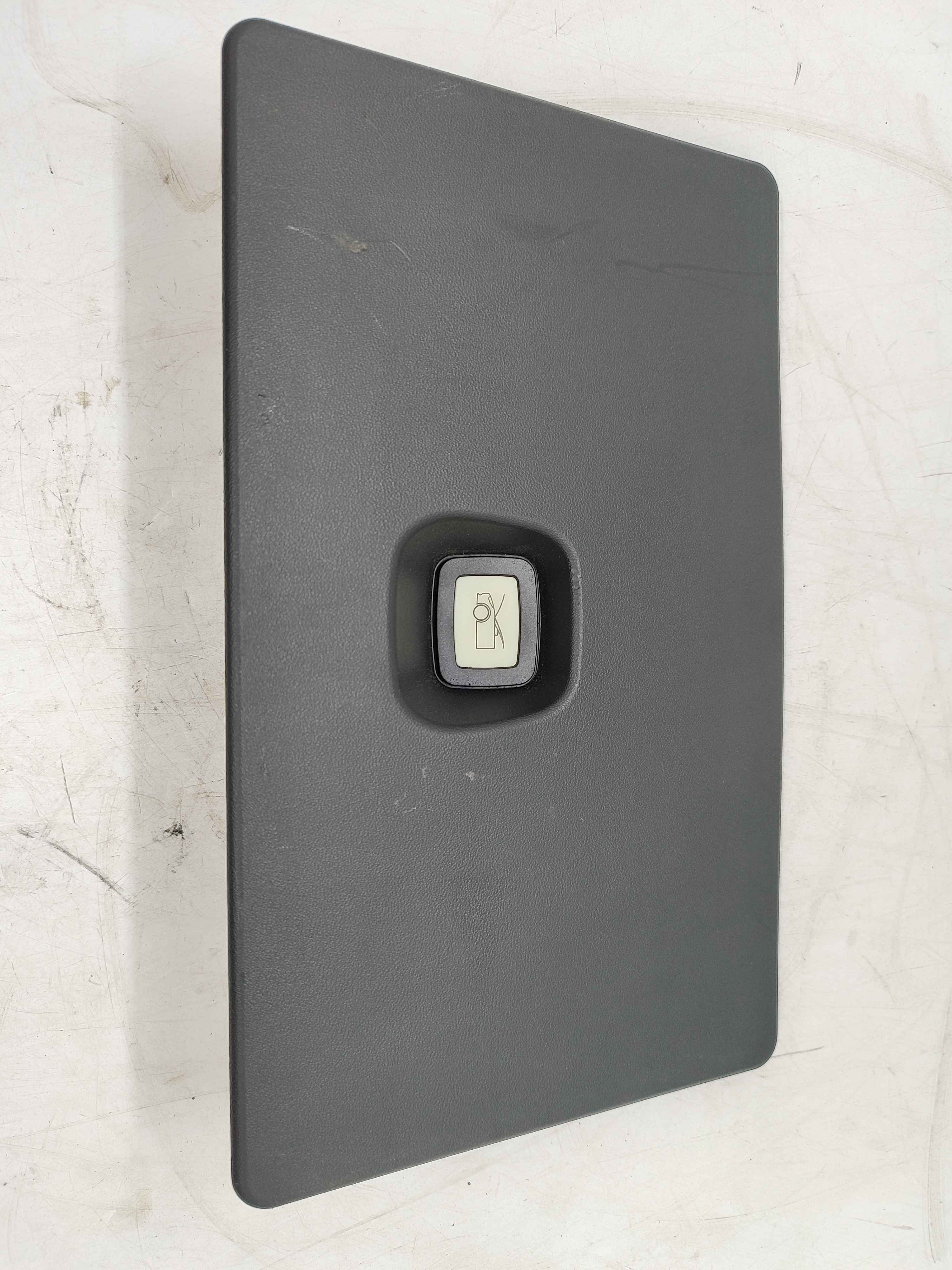 Tesla 169348100a