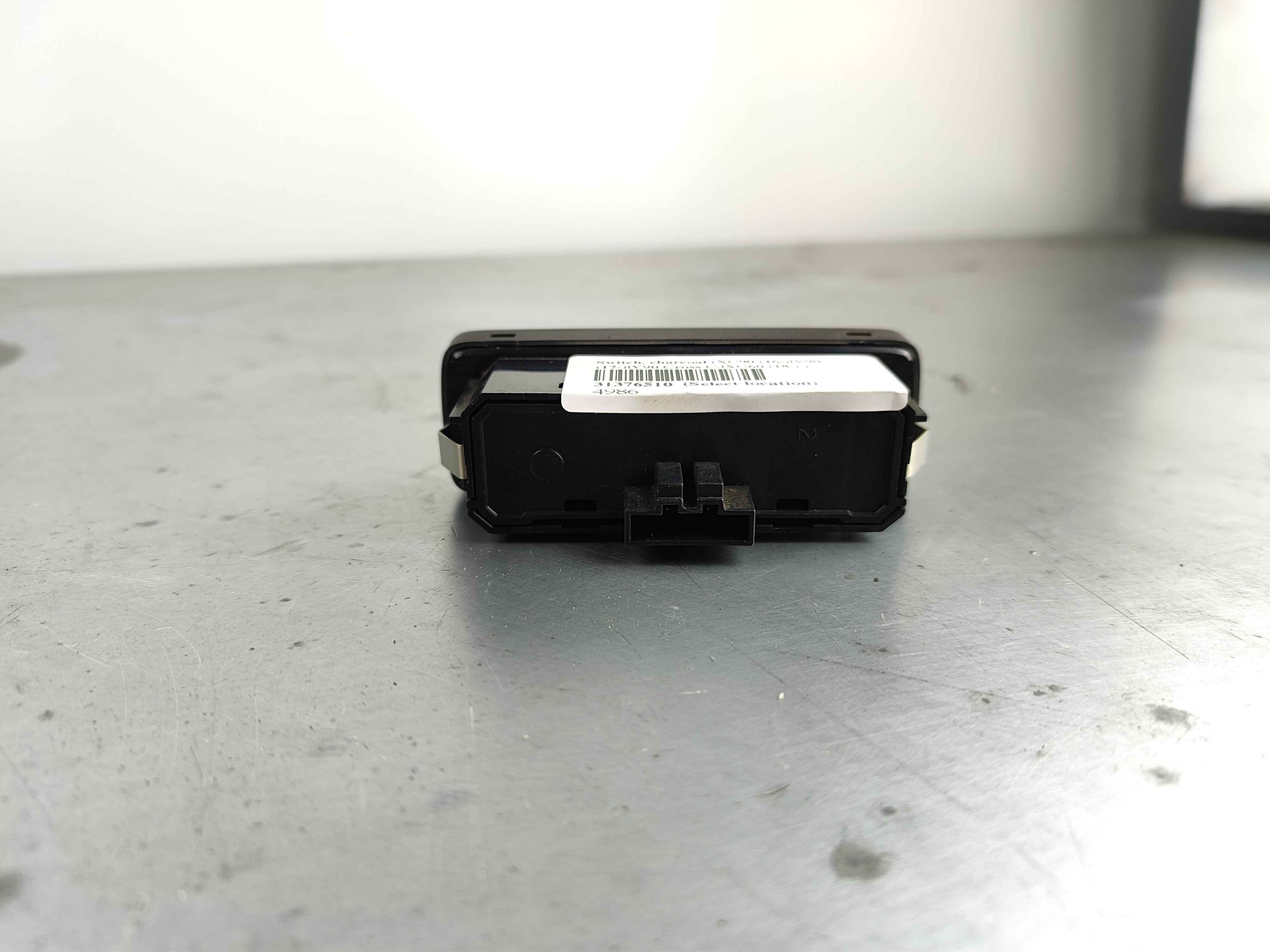 Switch, charcoal (XC90 (16-)|V90 (17-)|V90 Cross C.|XC60 (18-) )