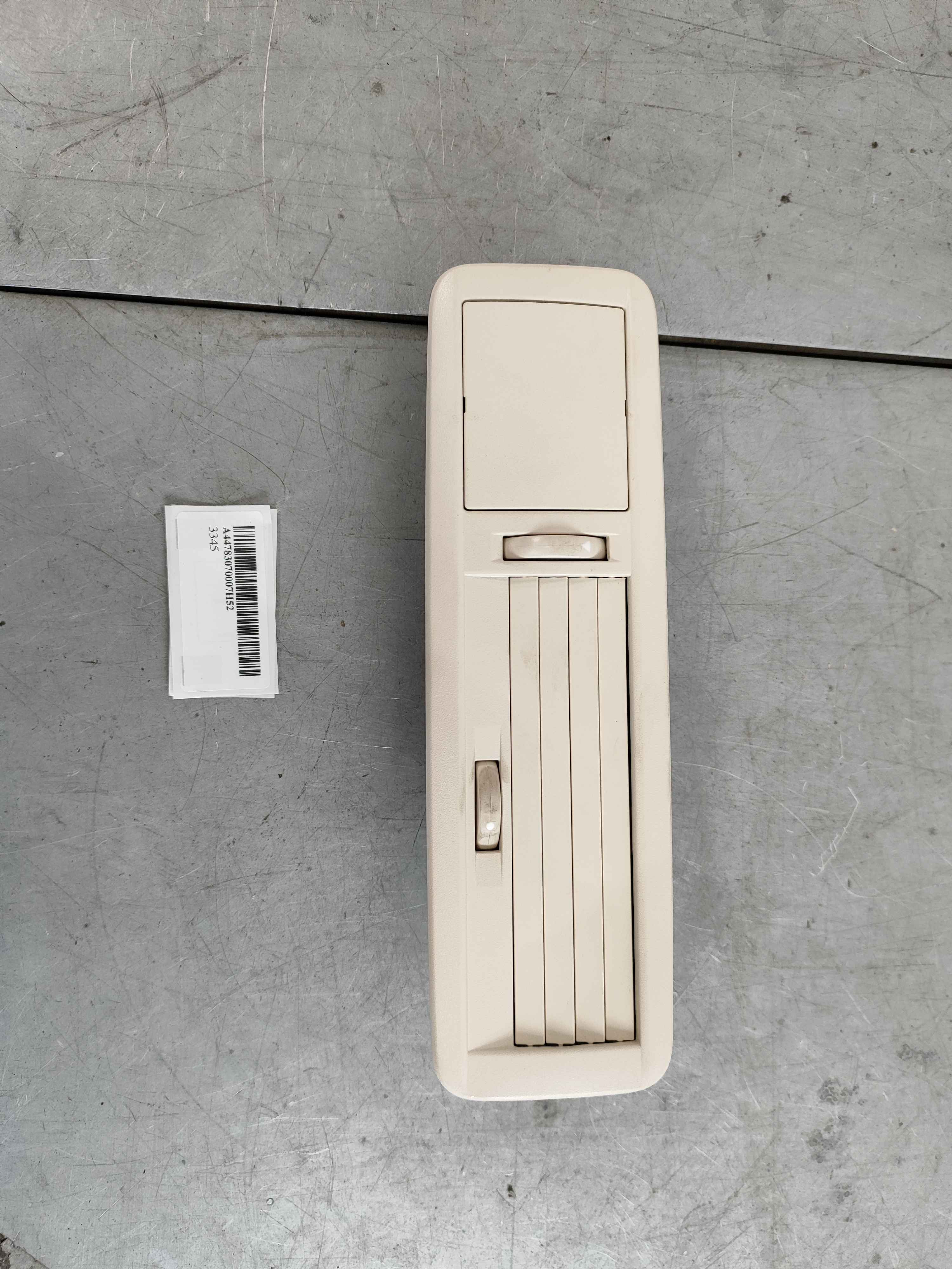 Mercedes-Benz A44783070007H52