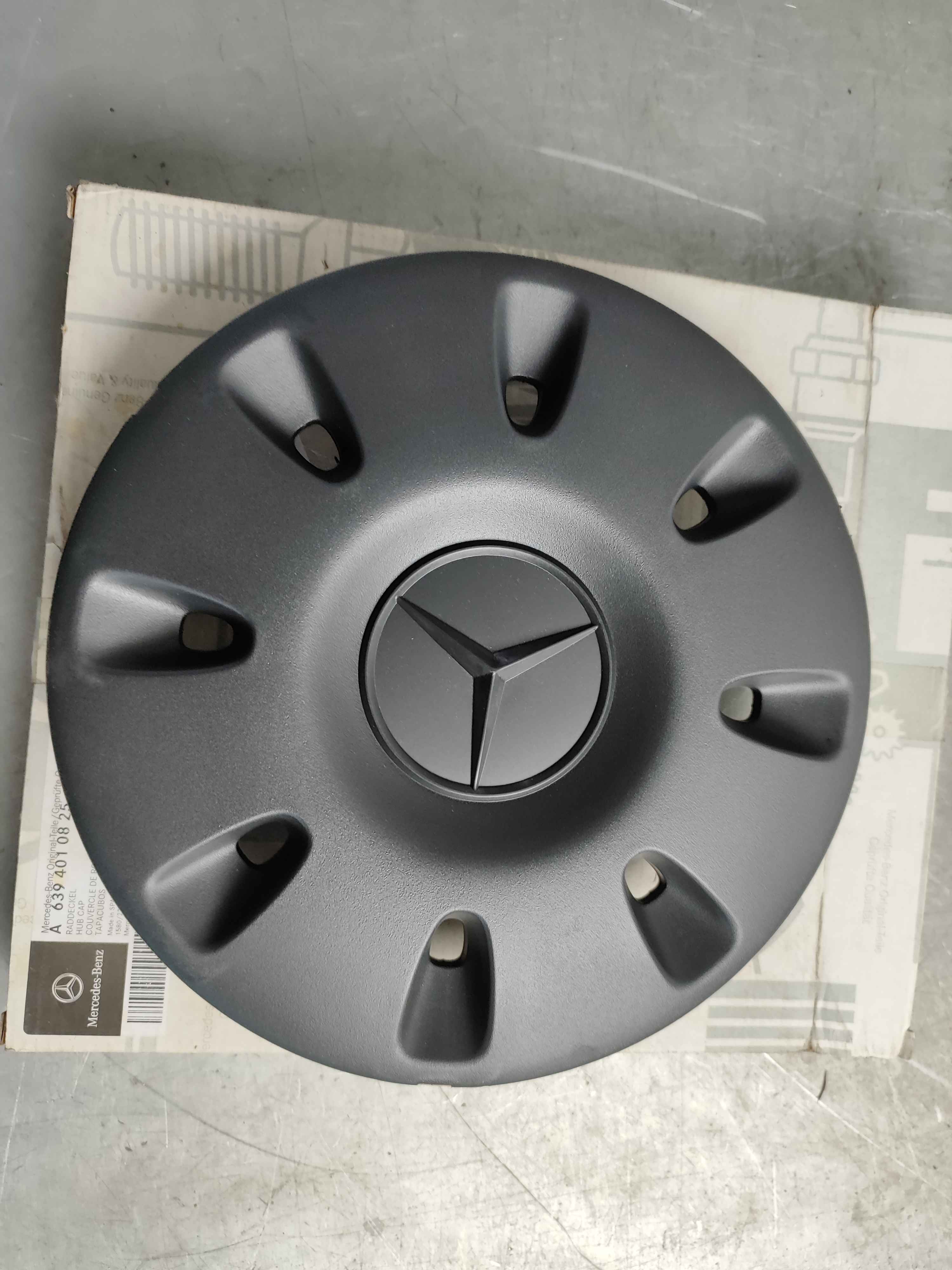 Hub Cap