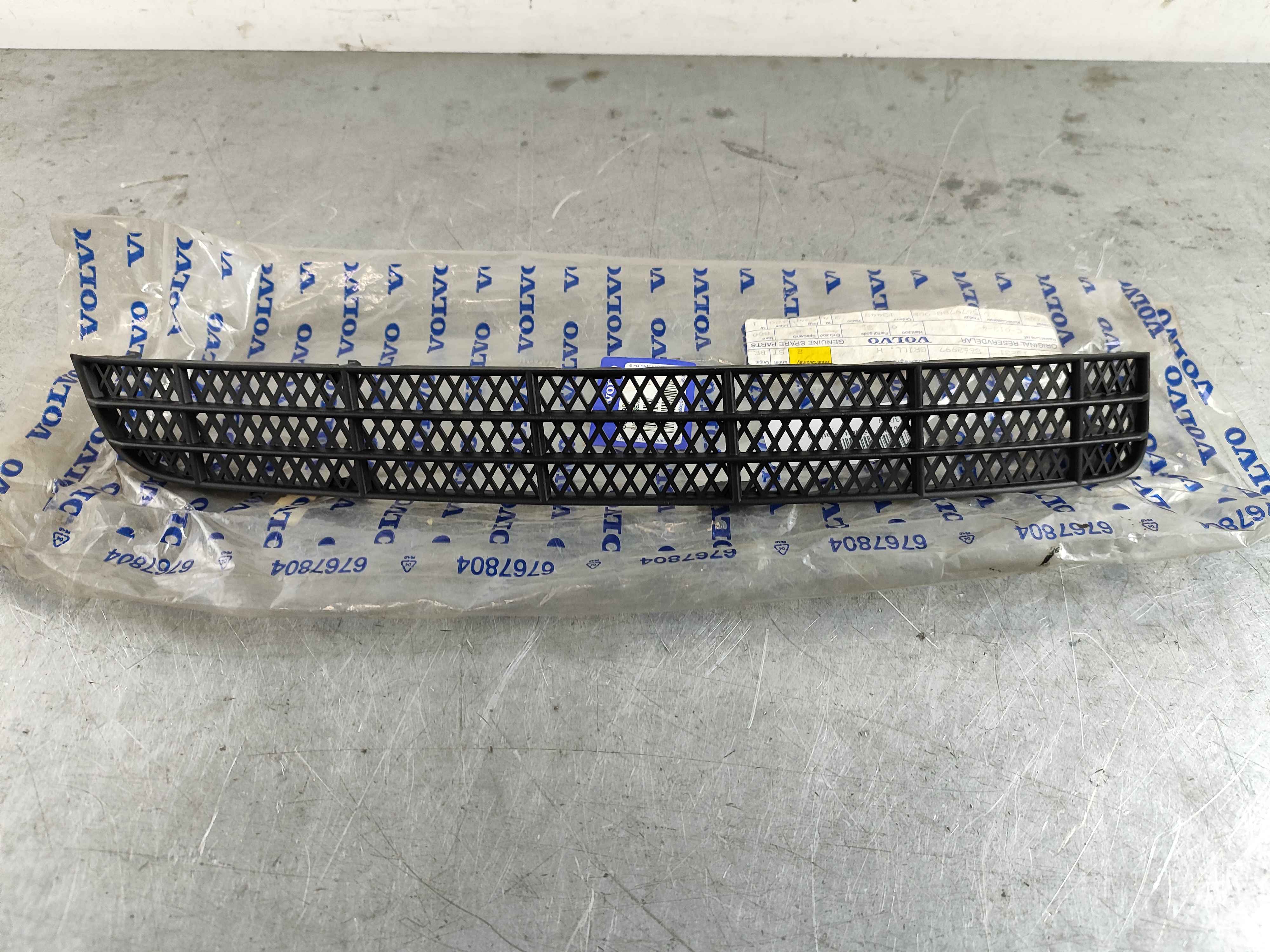 Gcp grille, right (XC90 (03-))