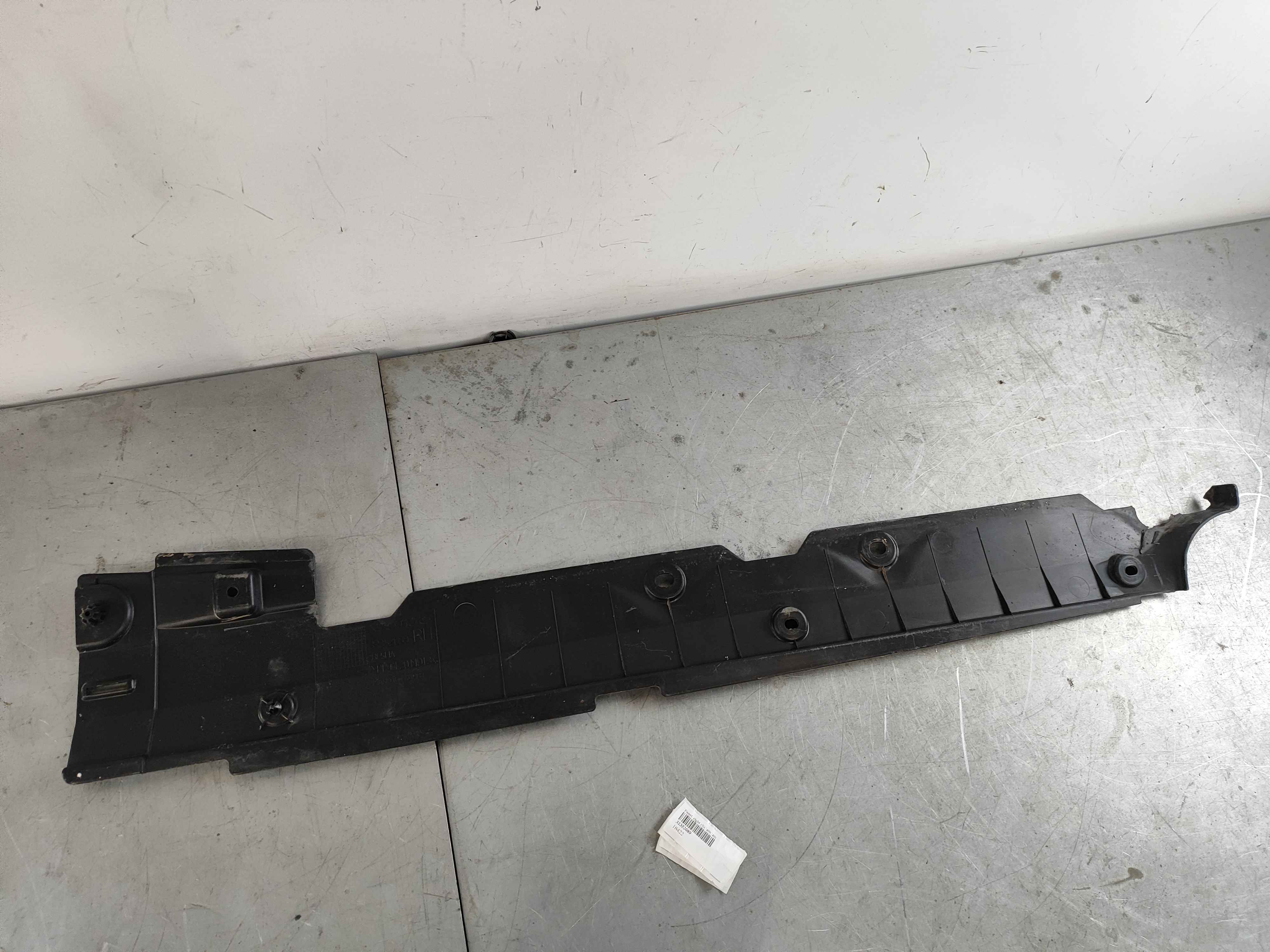 Panel, right (XC40|C40)