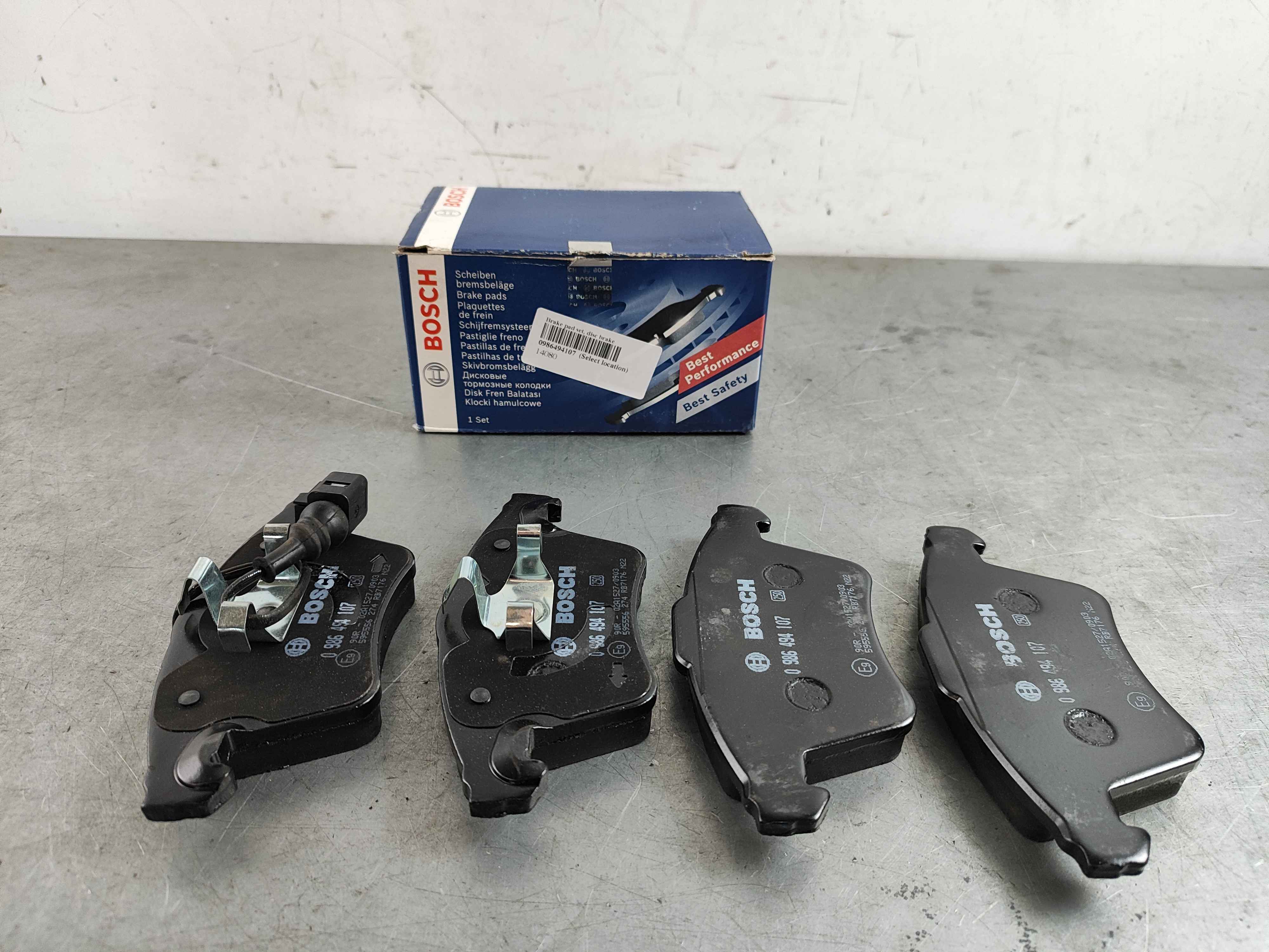 Brake pad set, disc brake