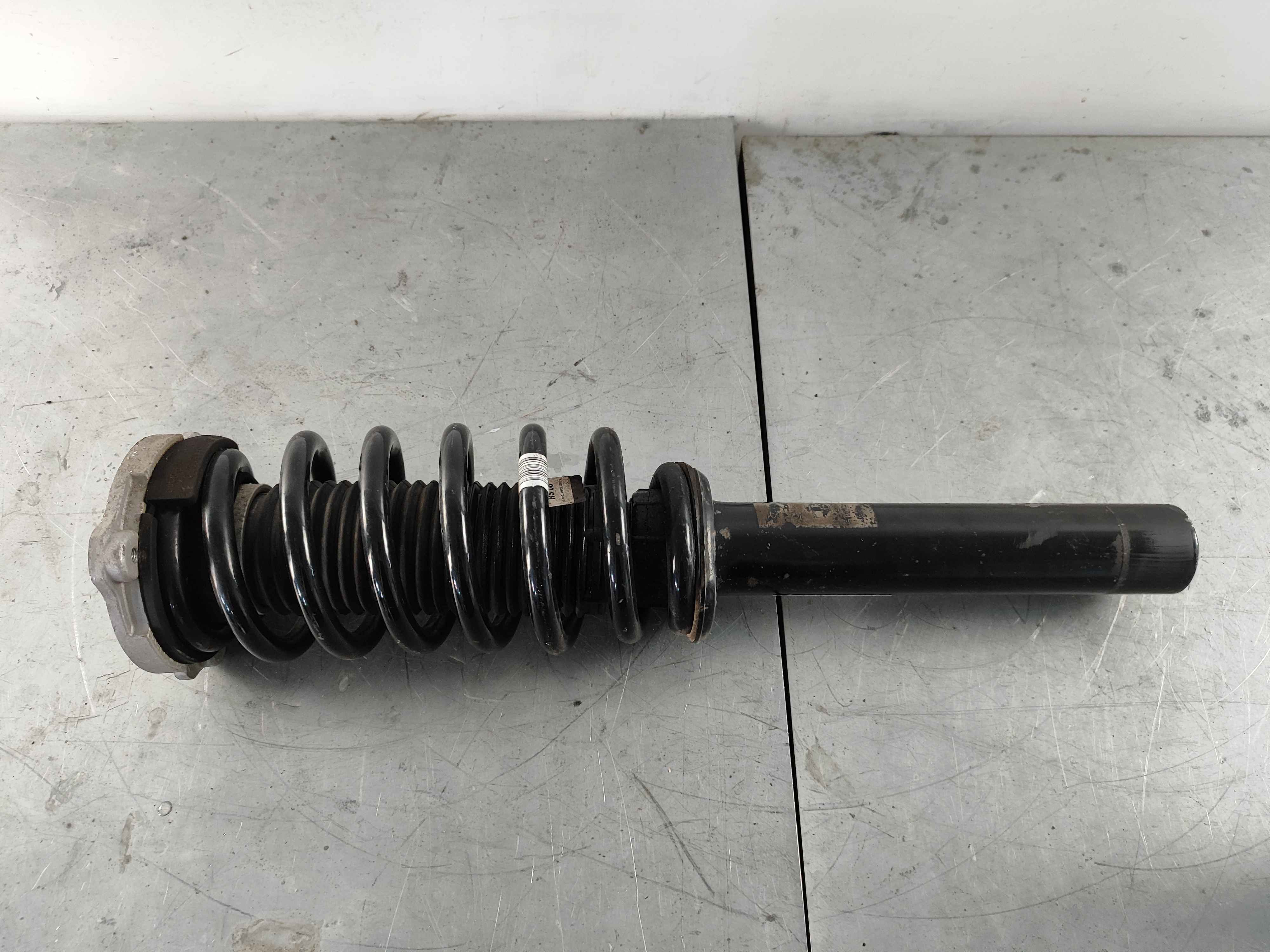 Shock absorber (XC60 (18-))