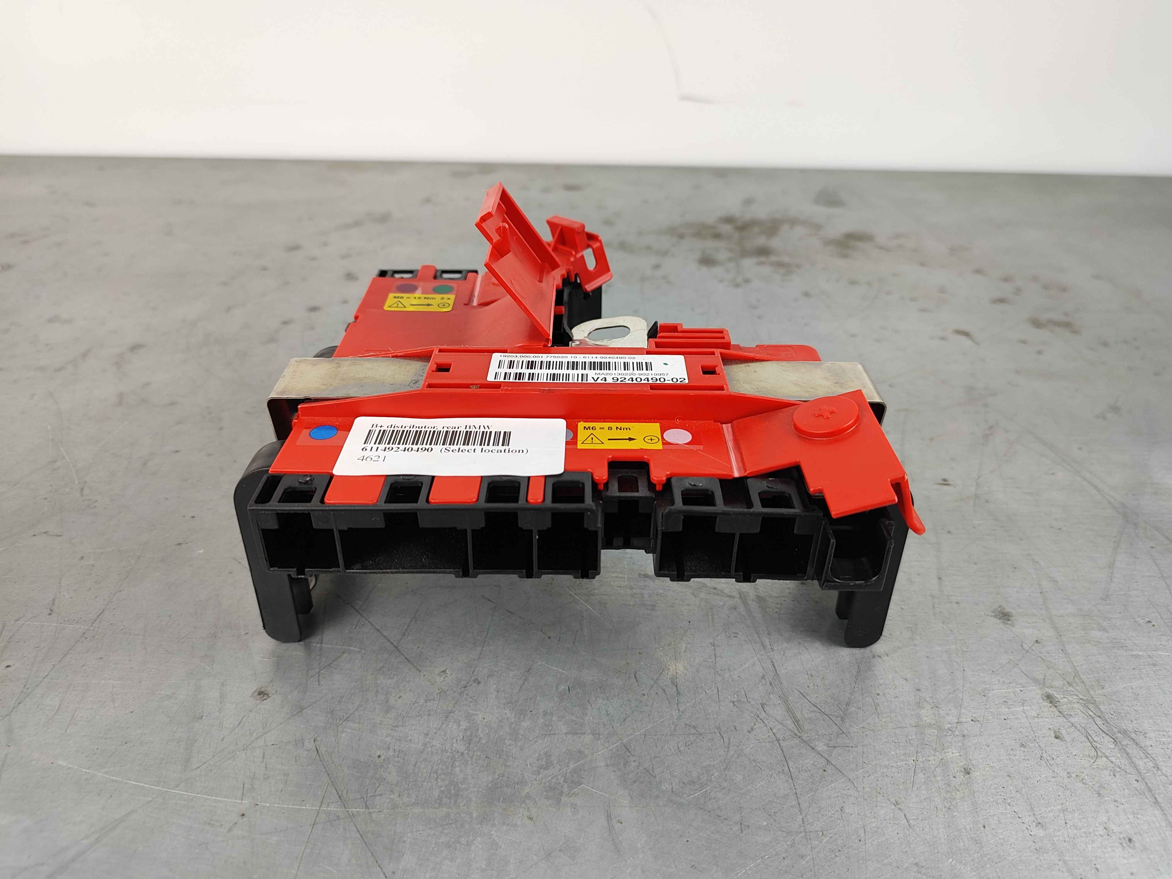 B+ distributor, rear BMW