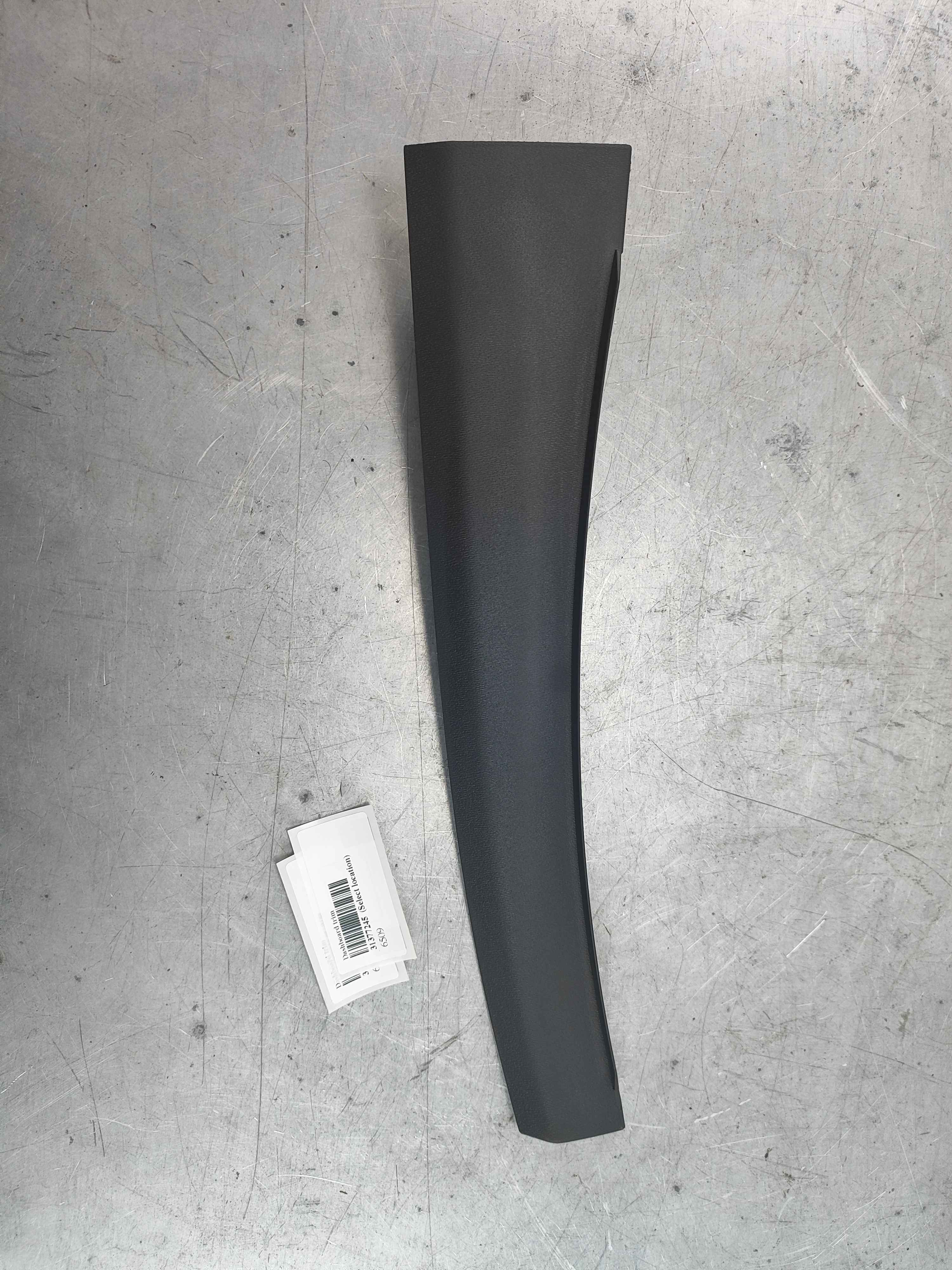 Dashboard trim