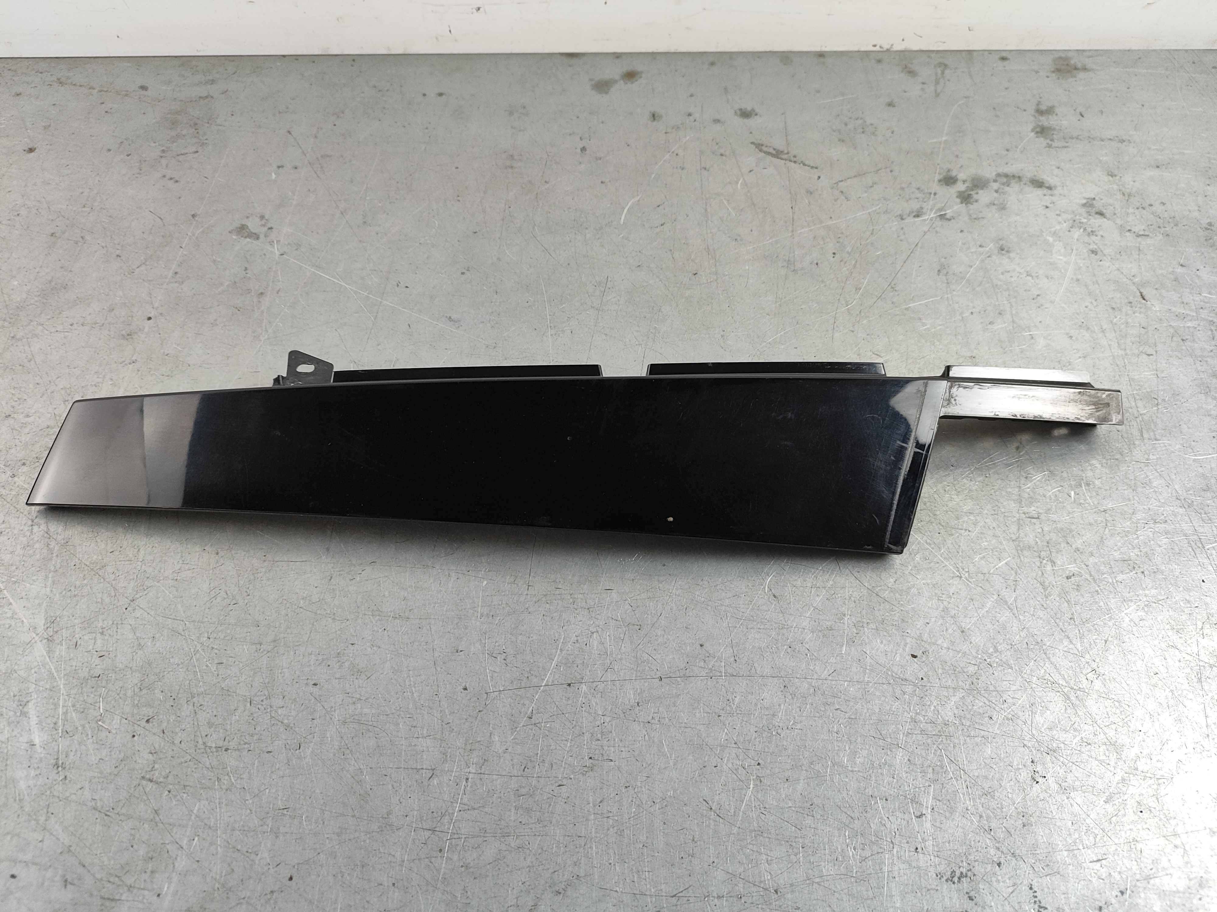 Trim panel, right front (S90 (17-)|V90 (17-)|V90 Cross C.|S90L )