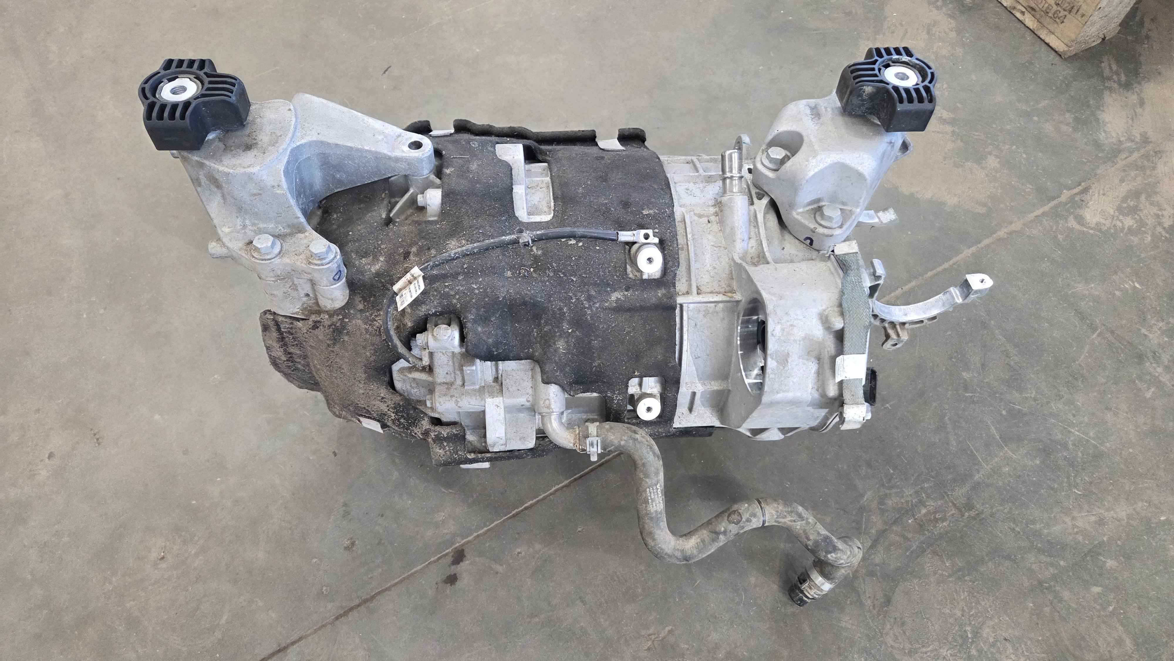 El front axle drive, exch (Polestar 2|XC40|C40)