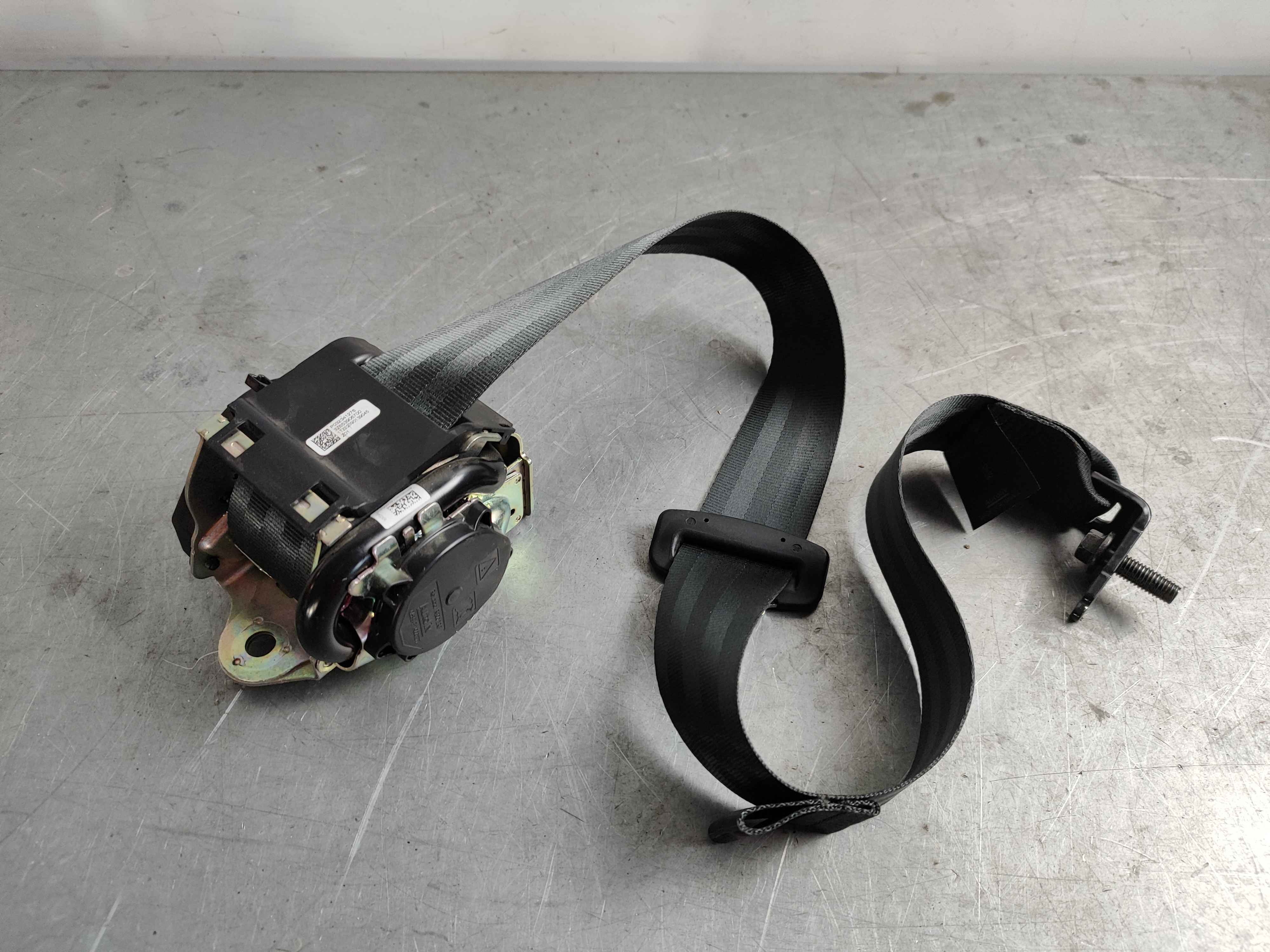 Seat belt, outer, charcoal (C40)