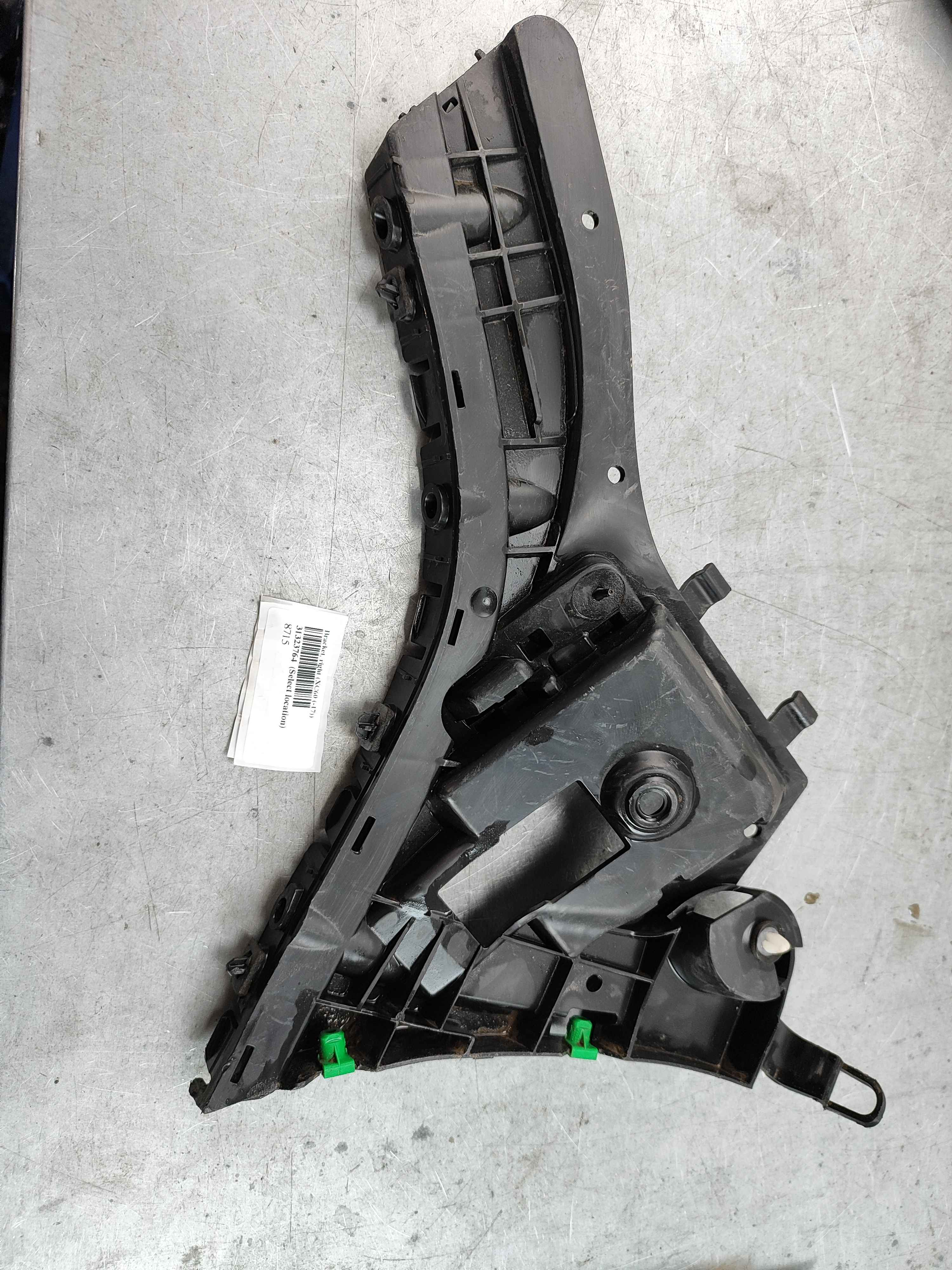 Bracket, right (XC60 (-17))