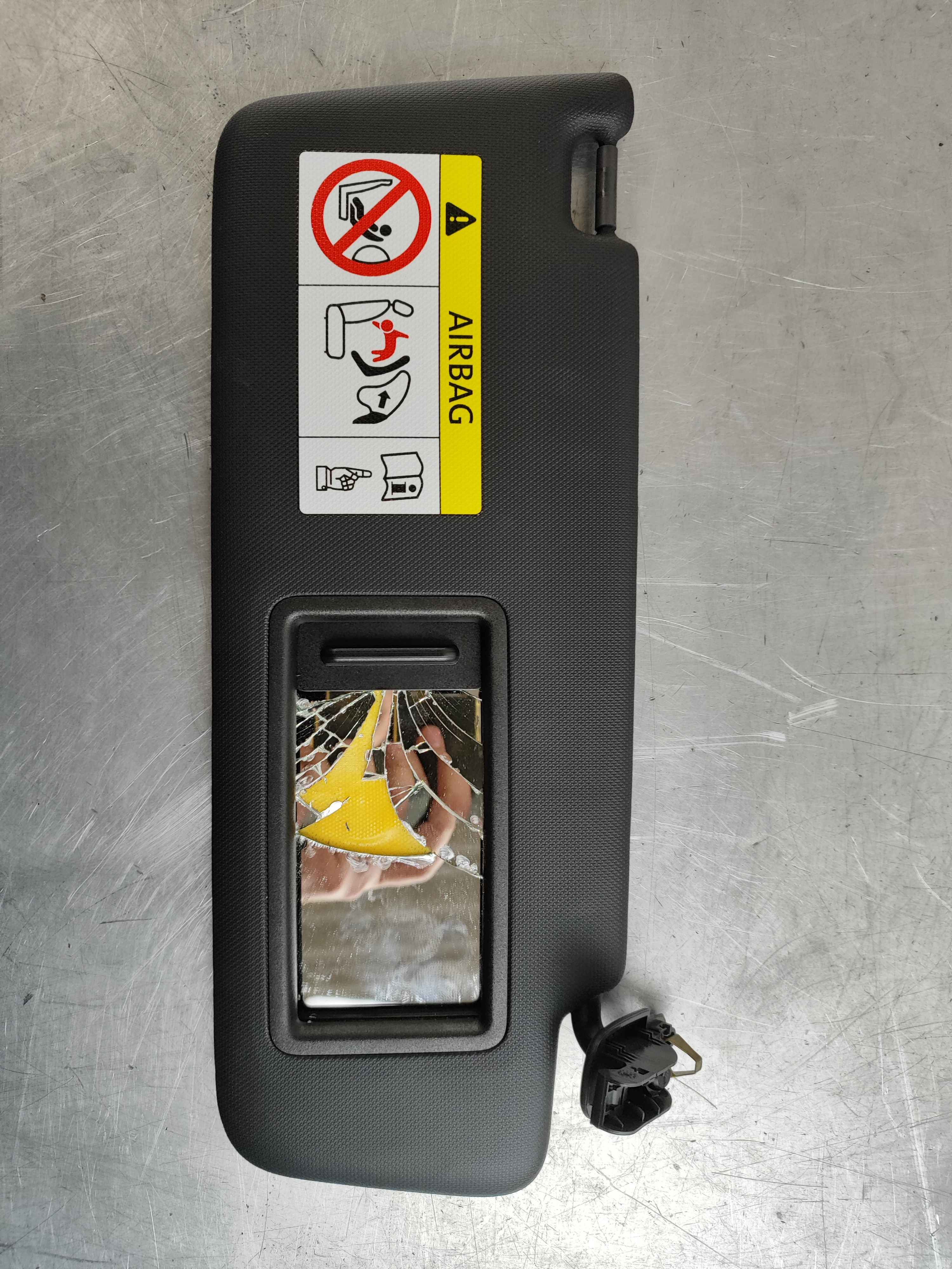 Sun vizor with mirror and cover for vehicles with illuminated make-up mirror sabre(black)