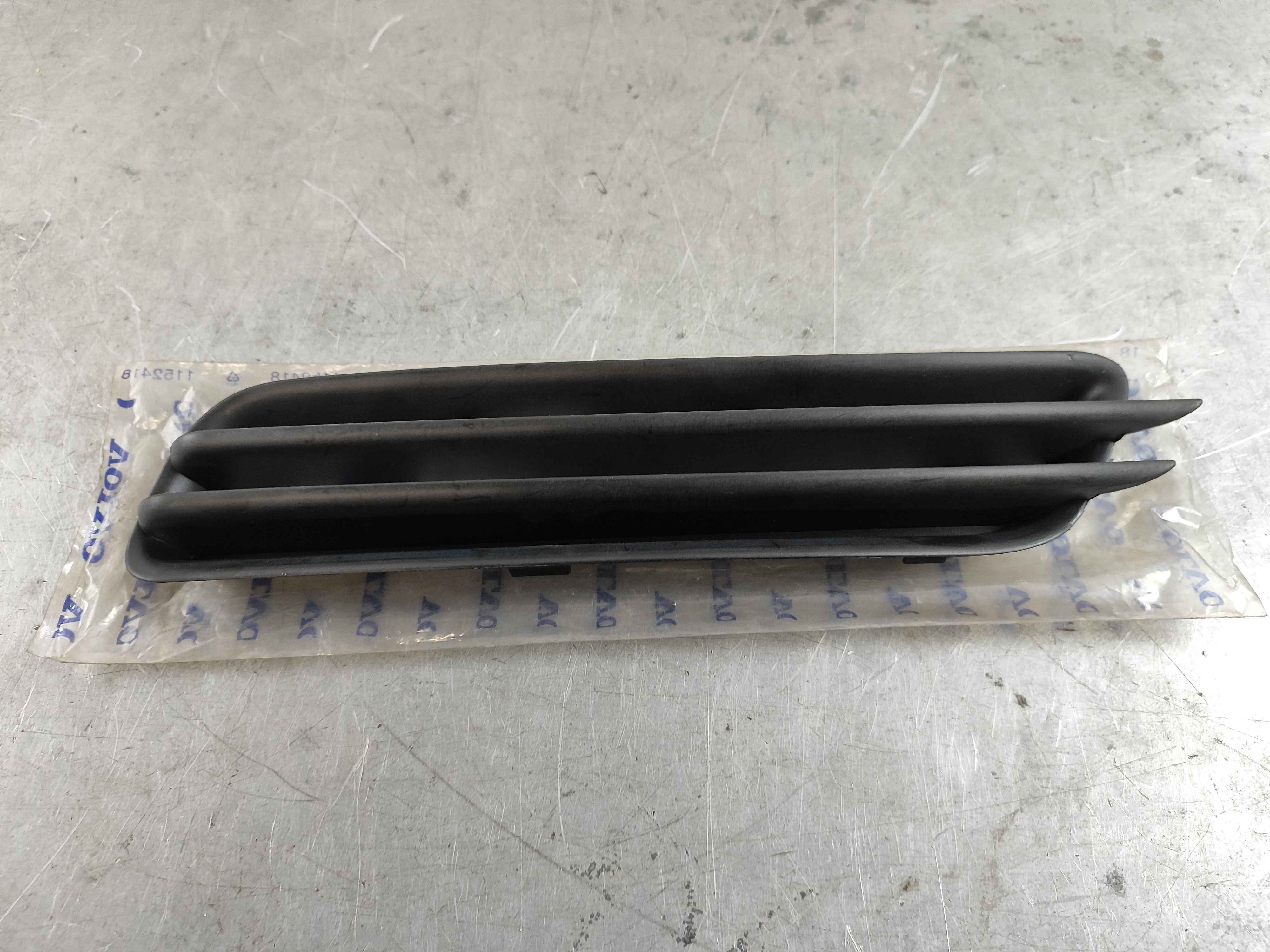 Grille, without foglight, left (V70 (-00)|S70)