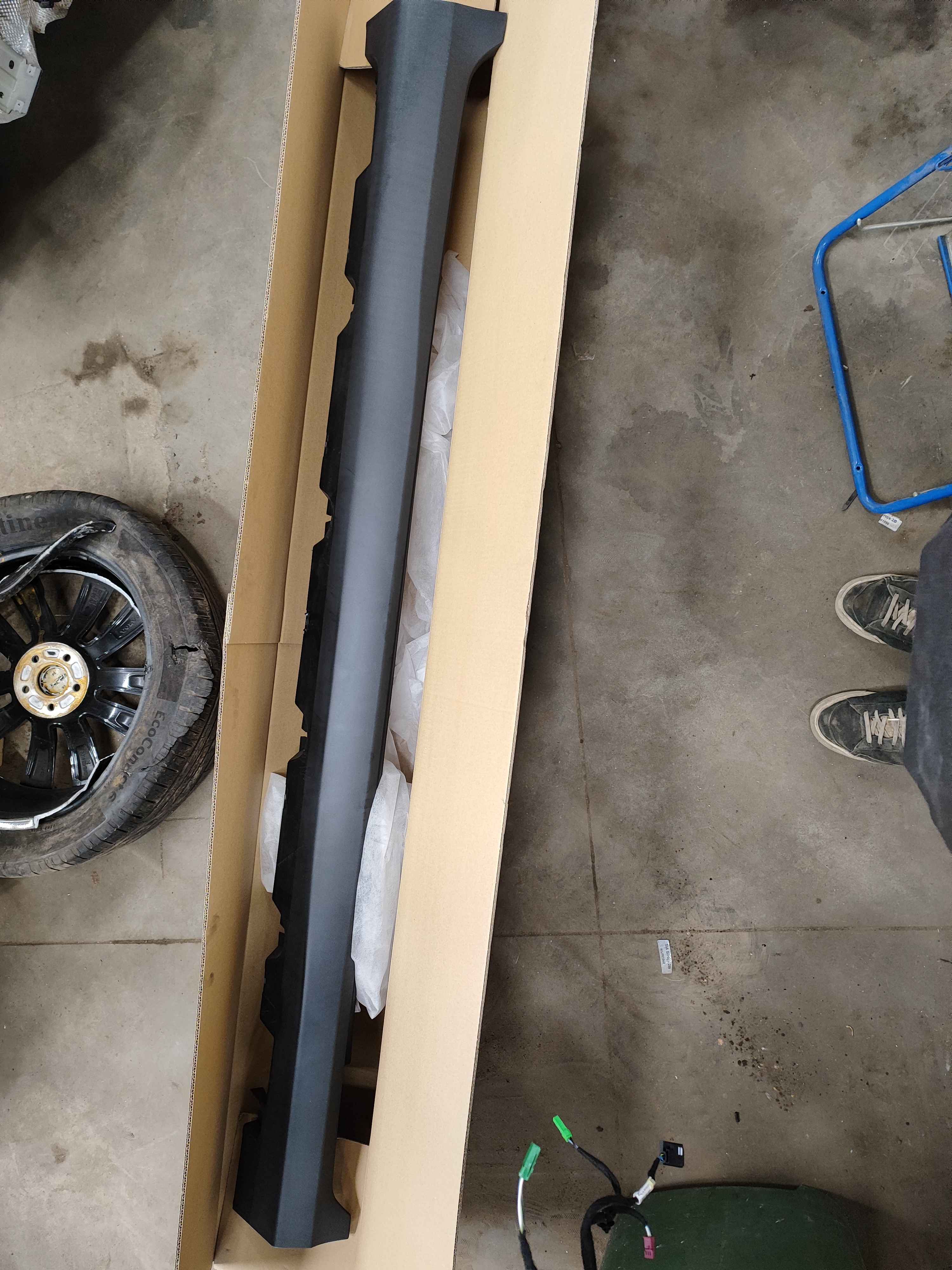 Trim, Longitudinal Member | Right Side Member