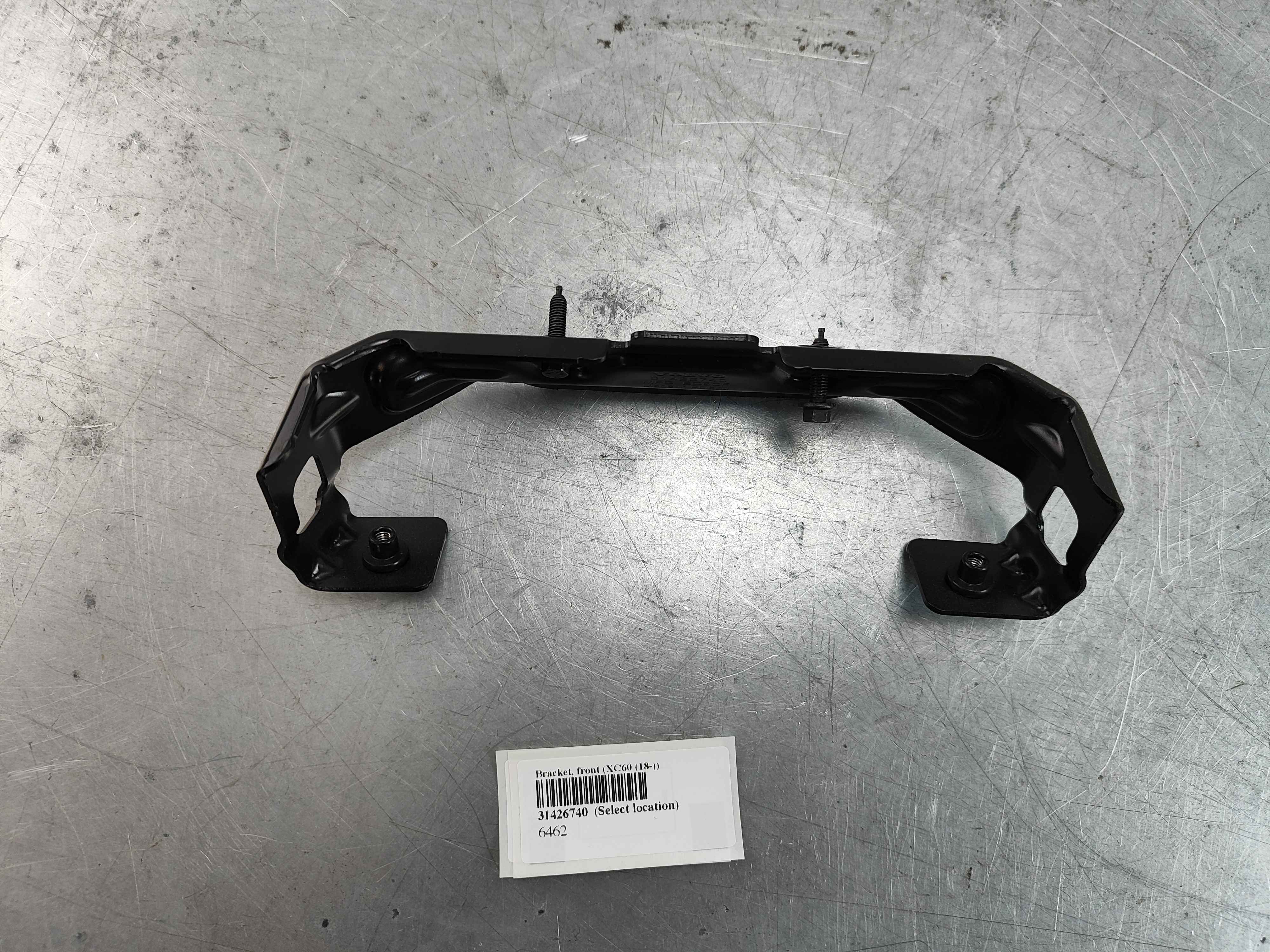Bracket, front (XC60 (18-))