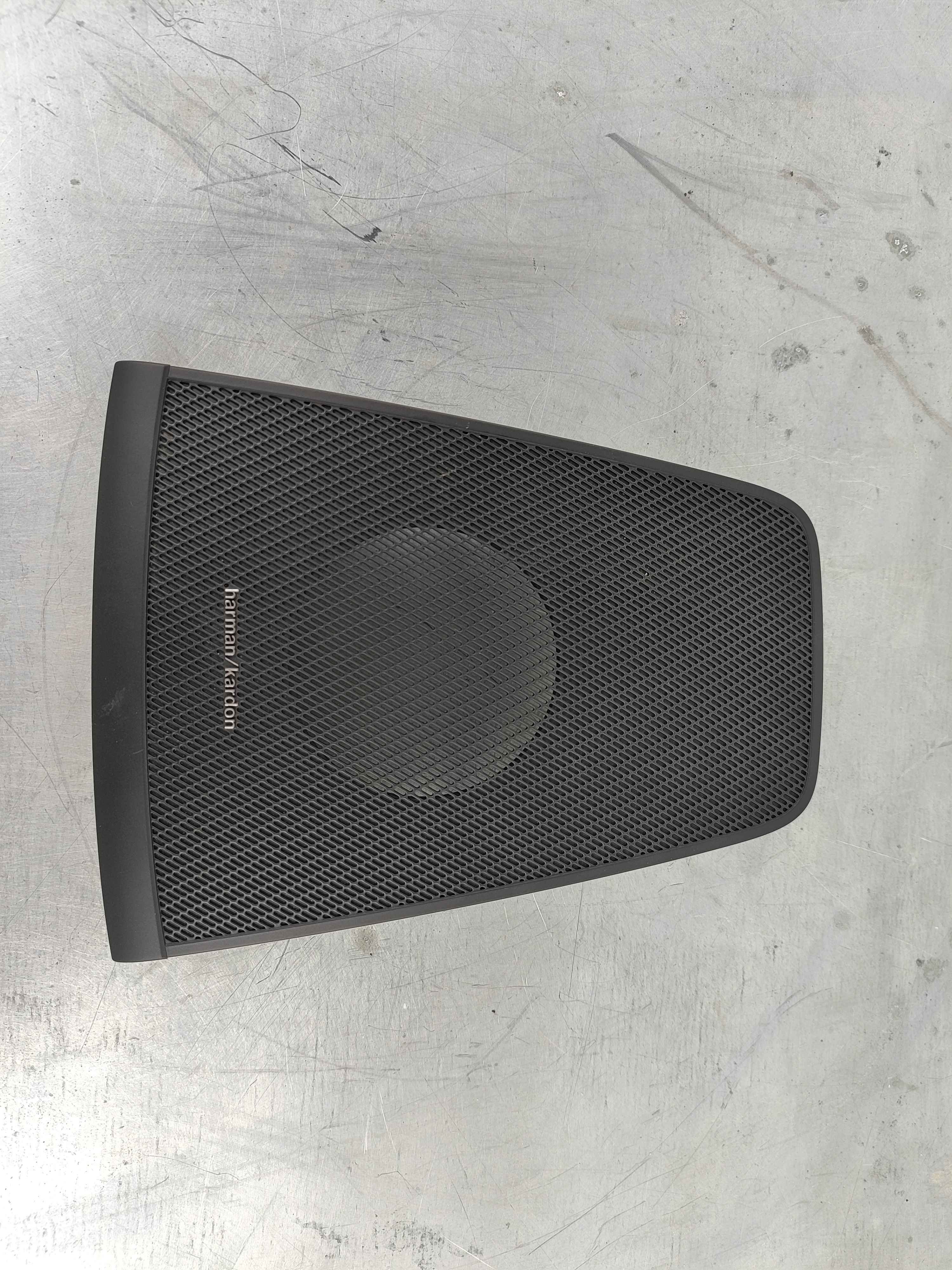 cover center speaker