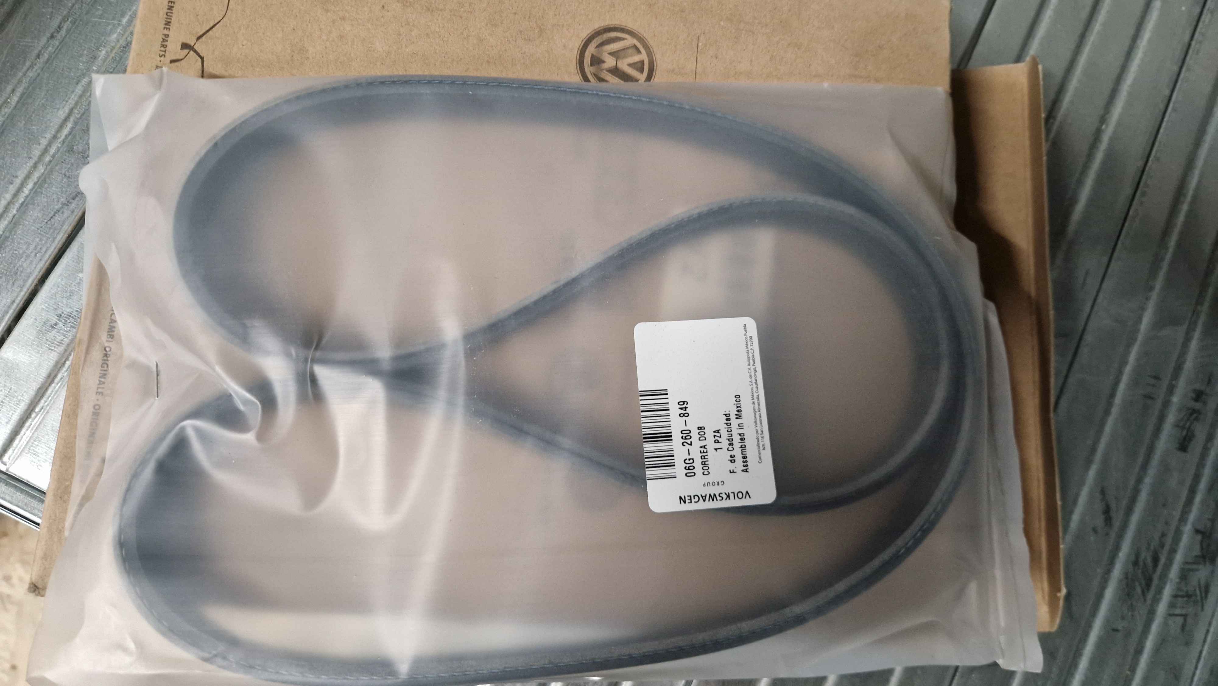 Double poly V-belt