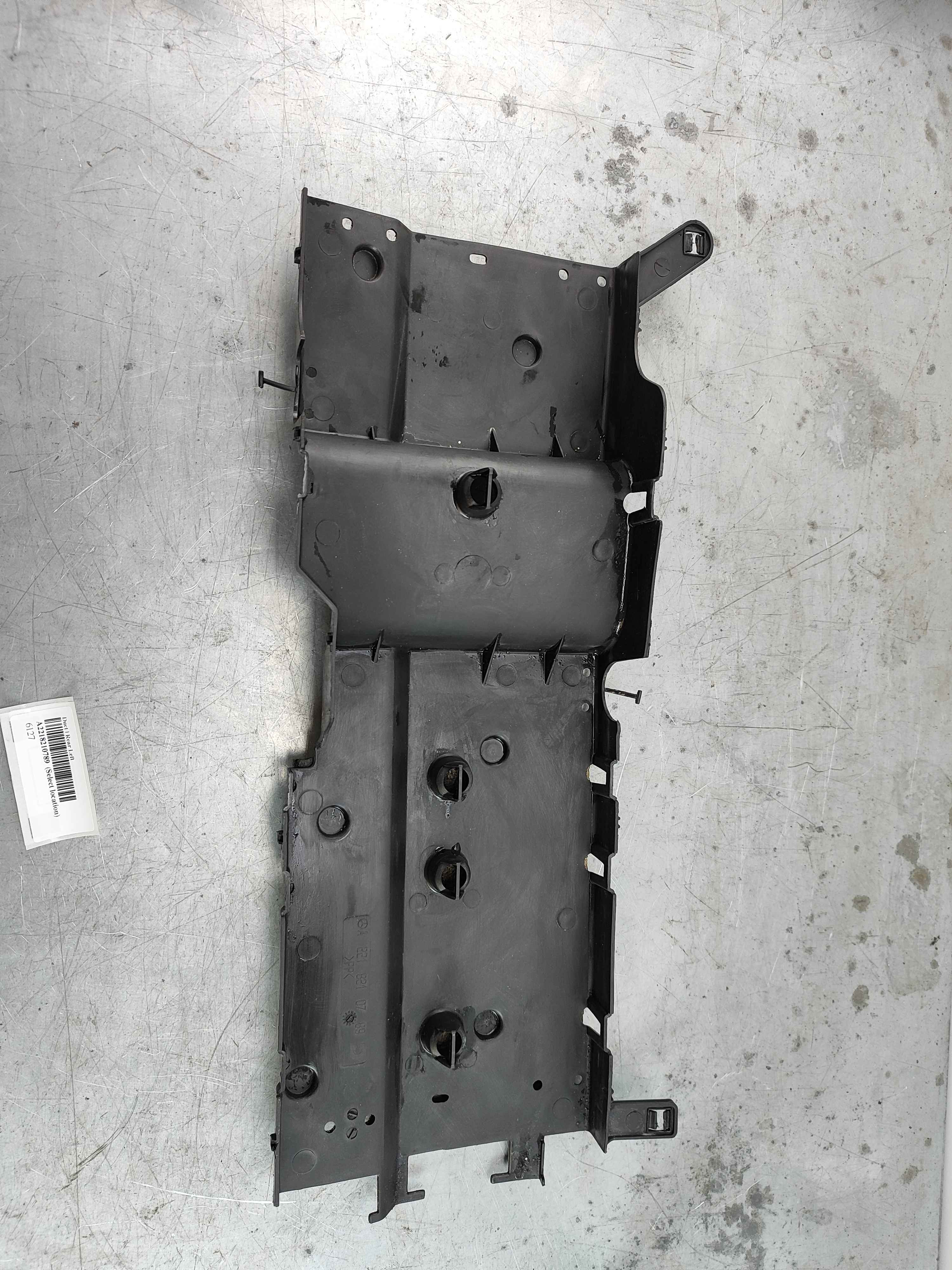 Duct | Rear Left