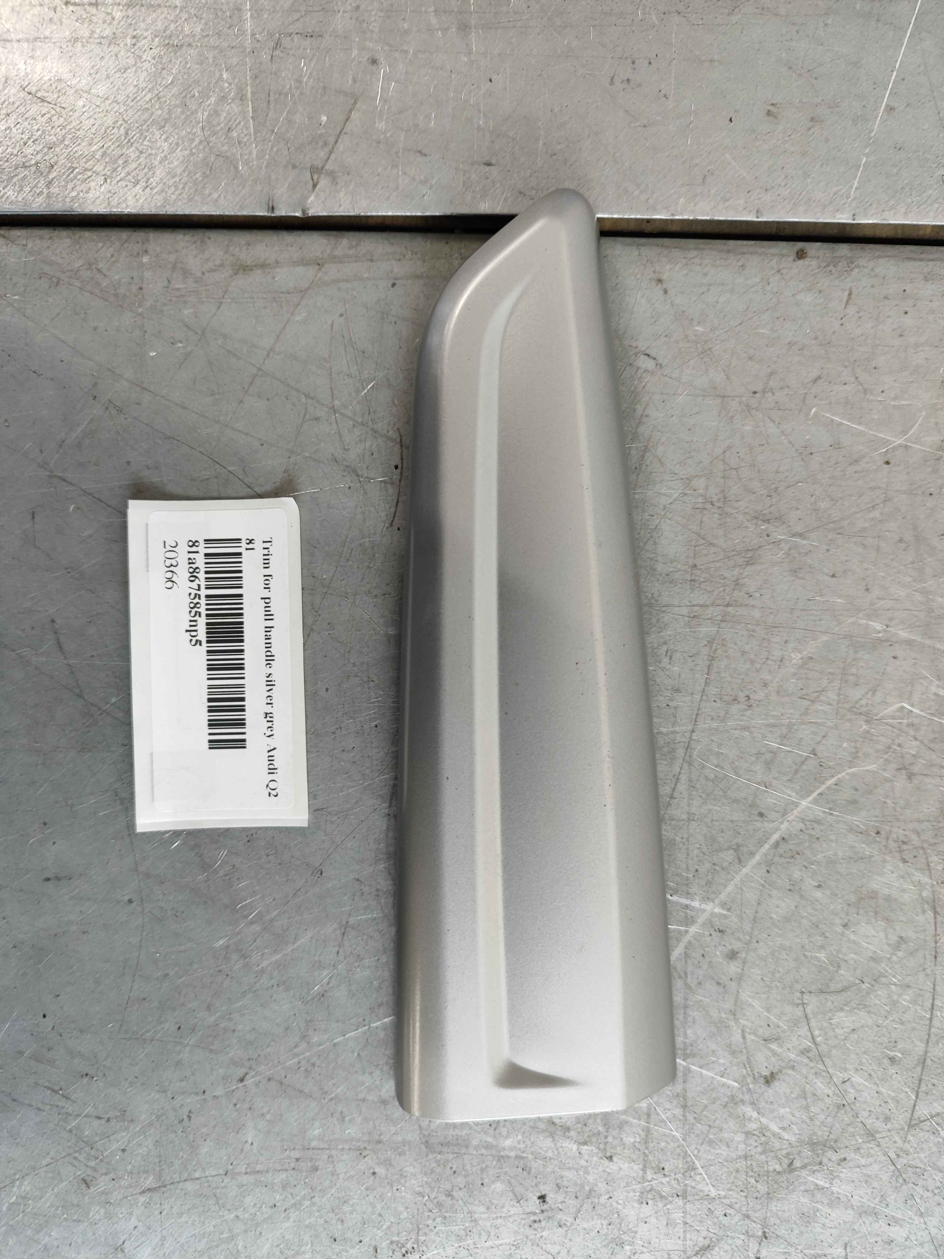 Trim for pull handle silver grey Audi Q2 81