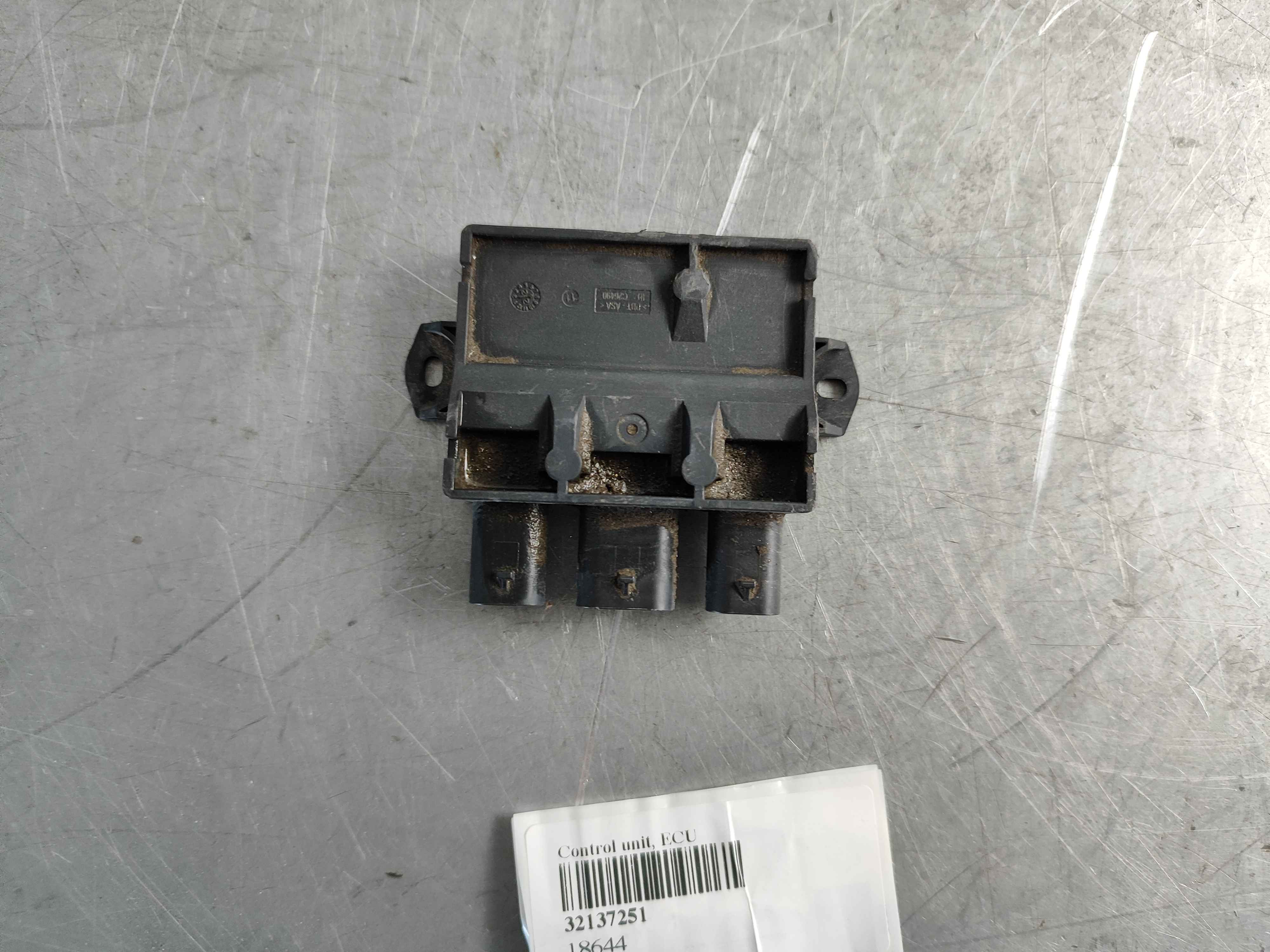 Control unit, ECU