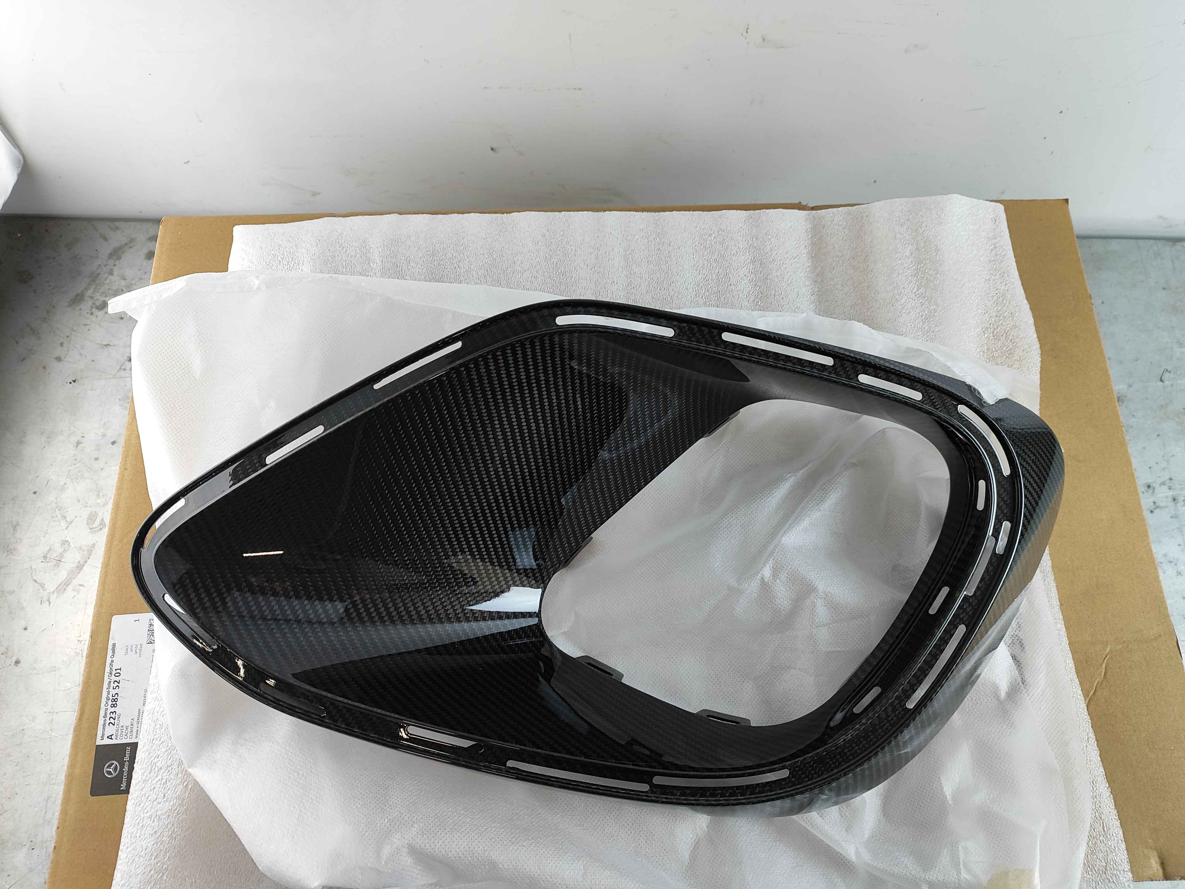 Mercedes-Benz A2238855201