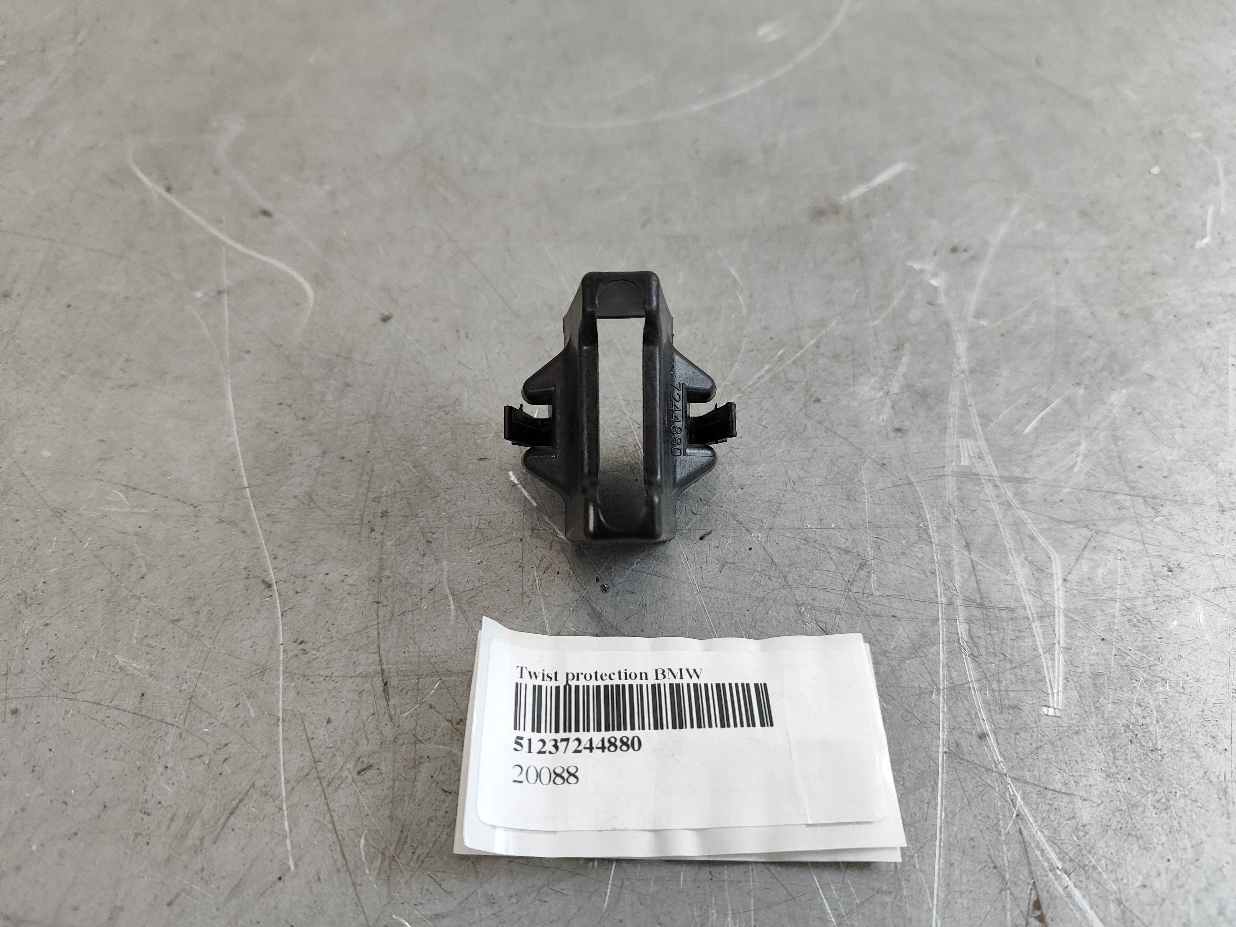 Twist protection BMW