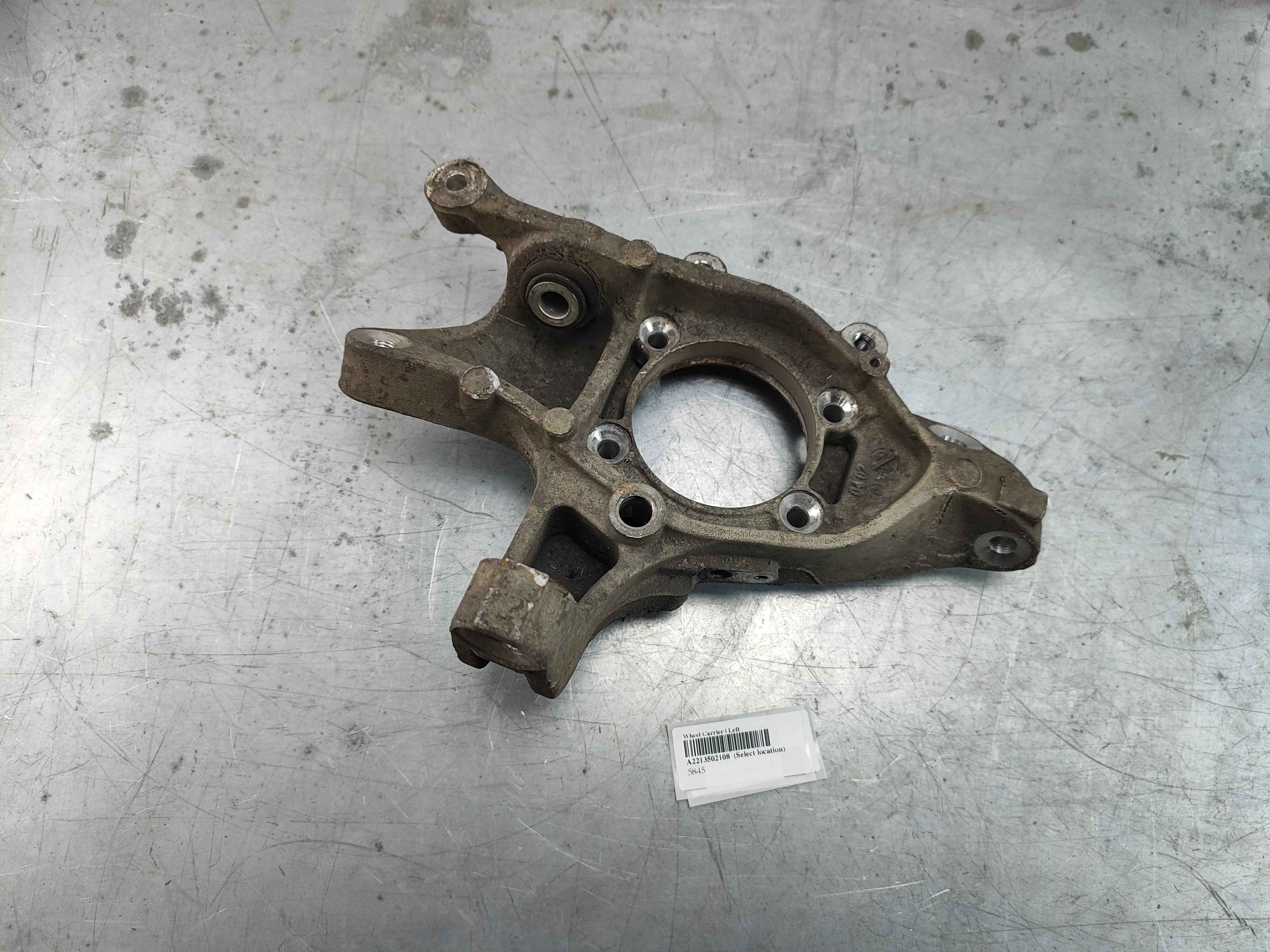 Wheel Carrier | Left