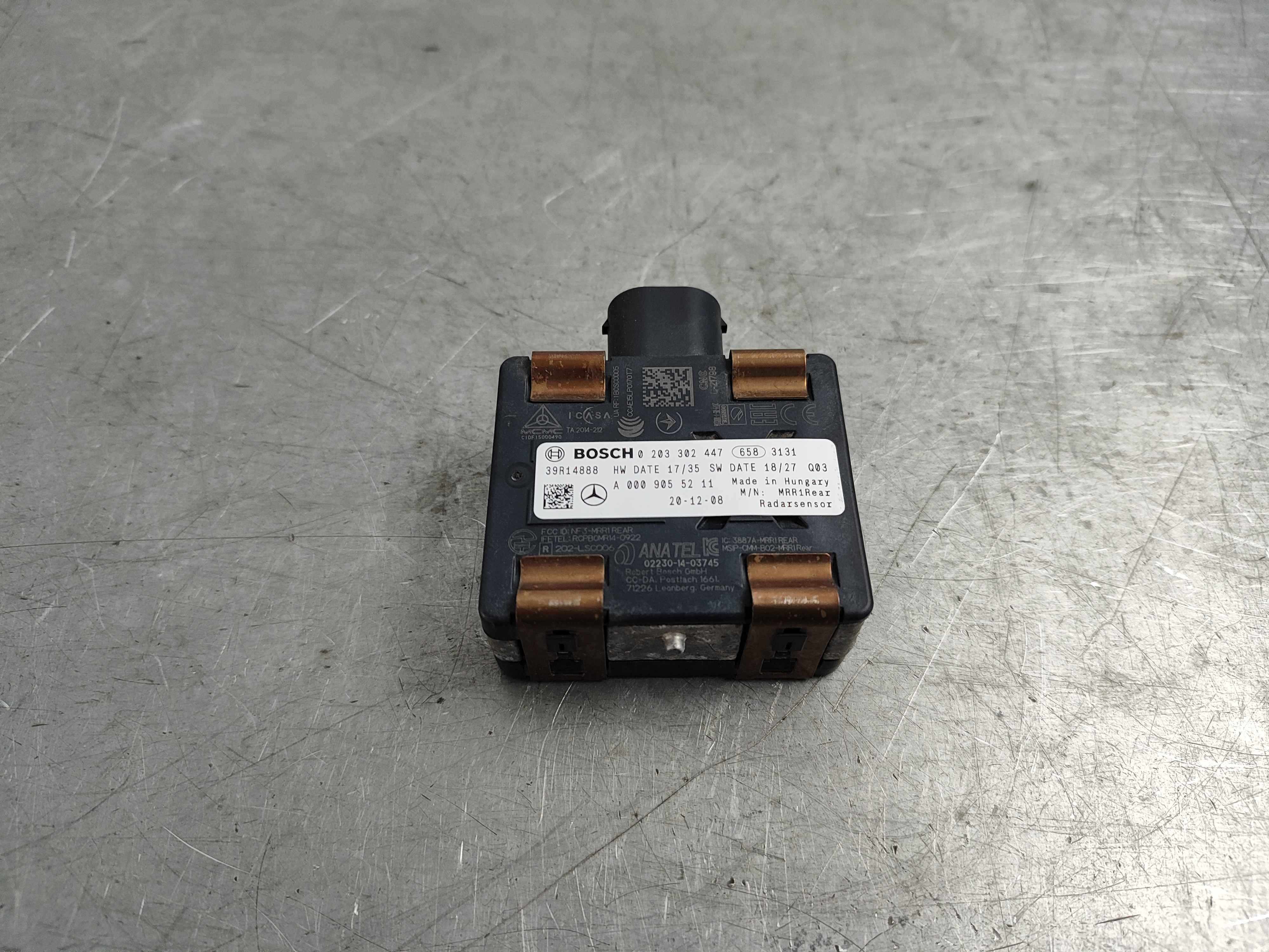 Mercedes-Benz A0009055211