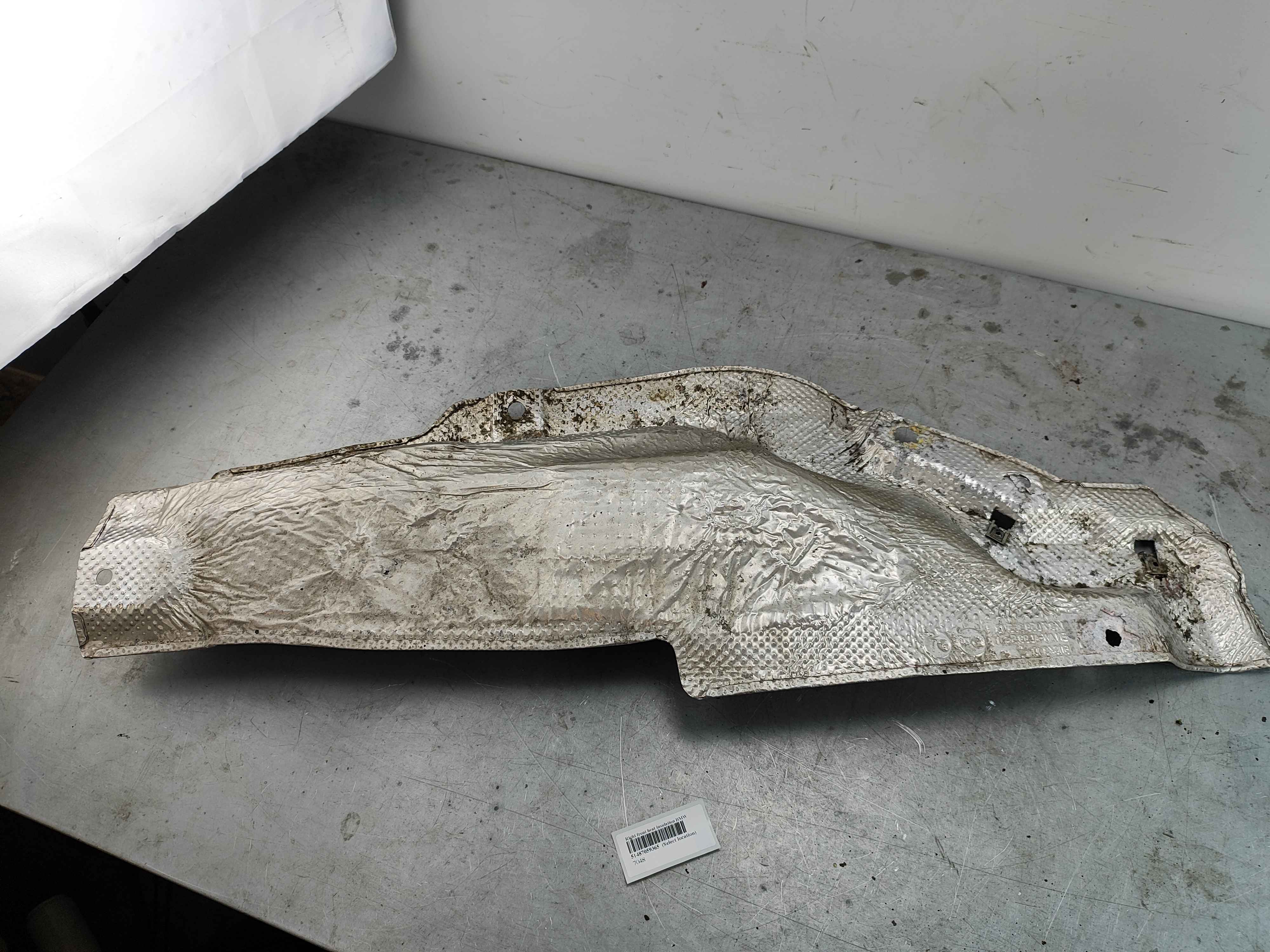 Right front heat insulation BMW