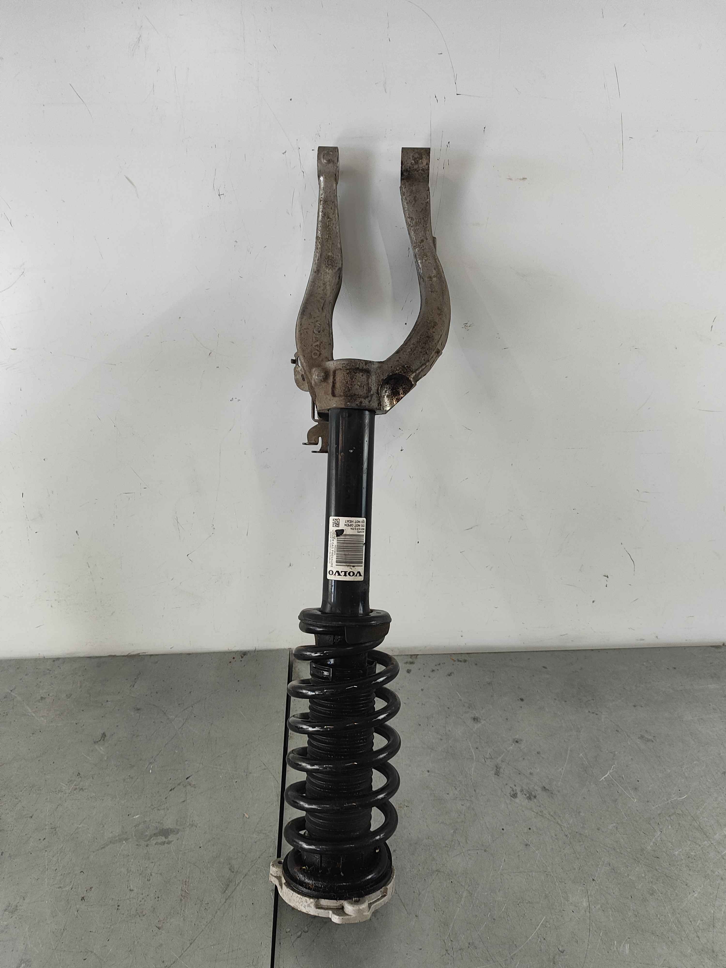 Shock absorber (XC60 (18-))