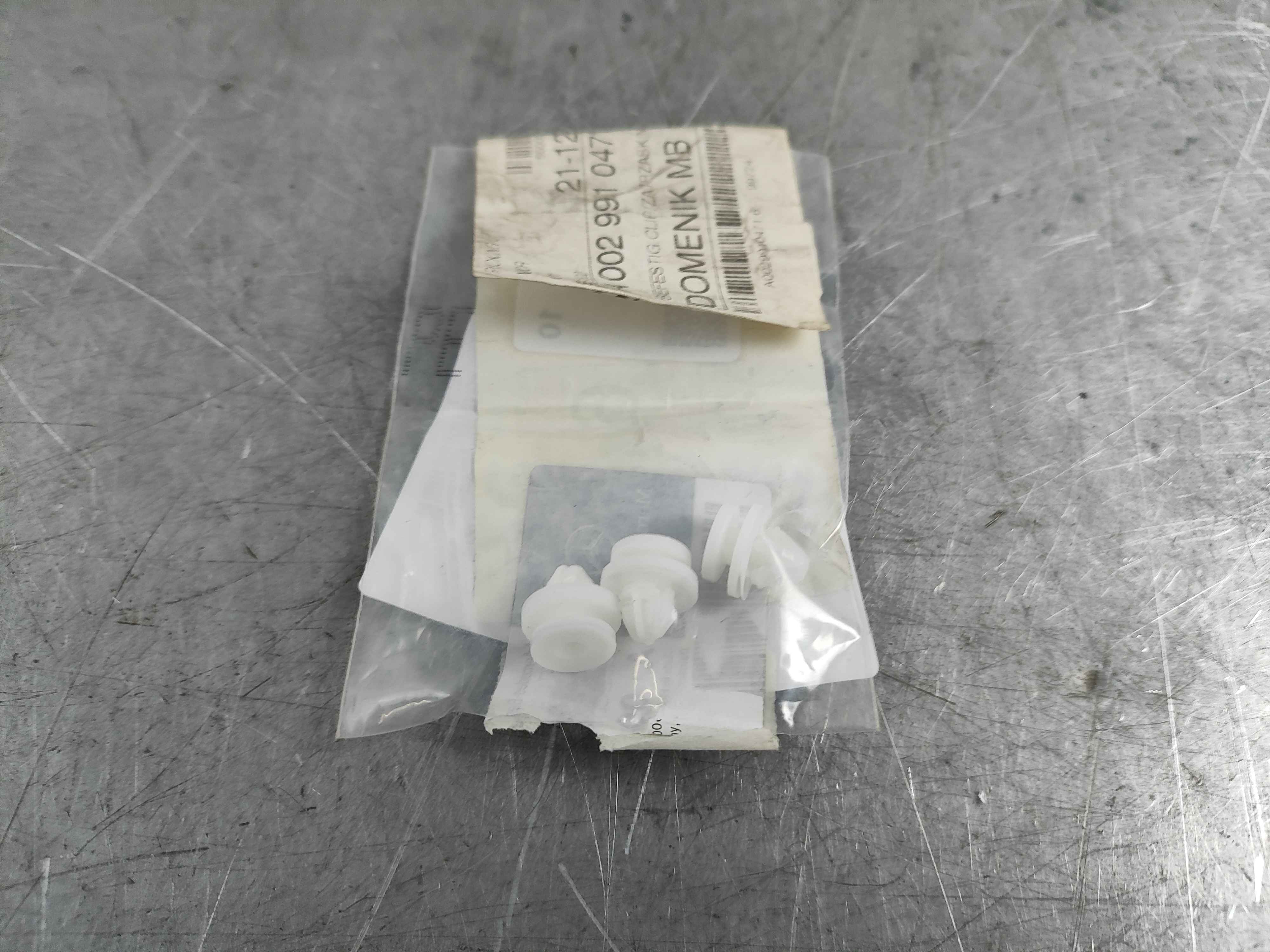 Mercedes-Benz a0029910471