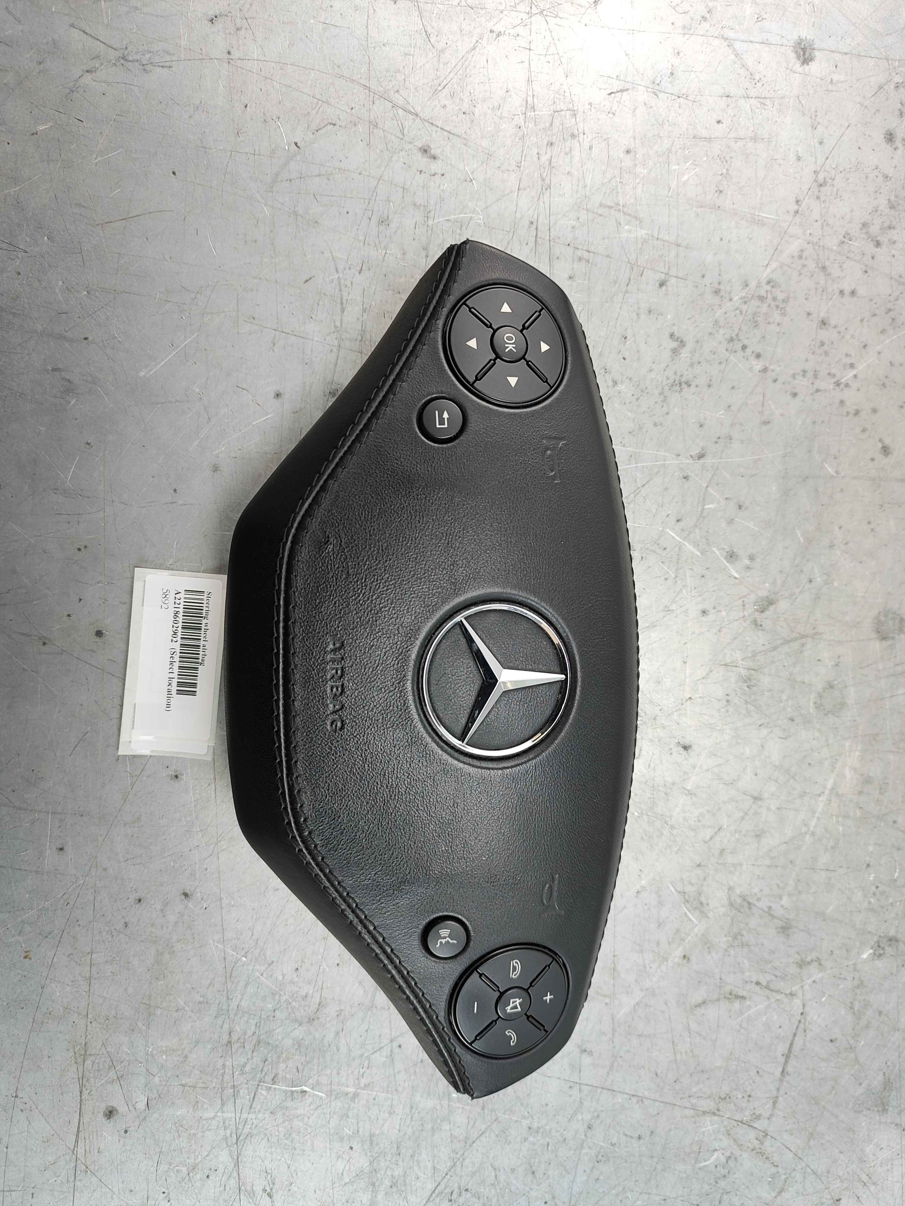 Steering wheel airbag