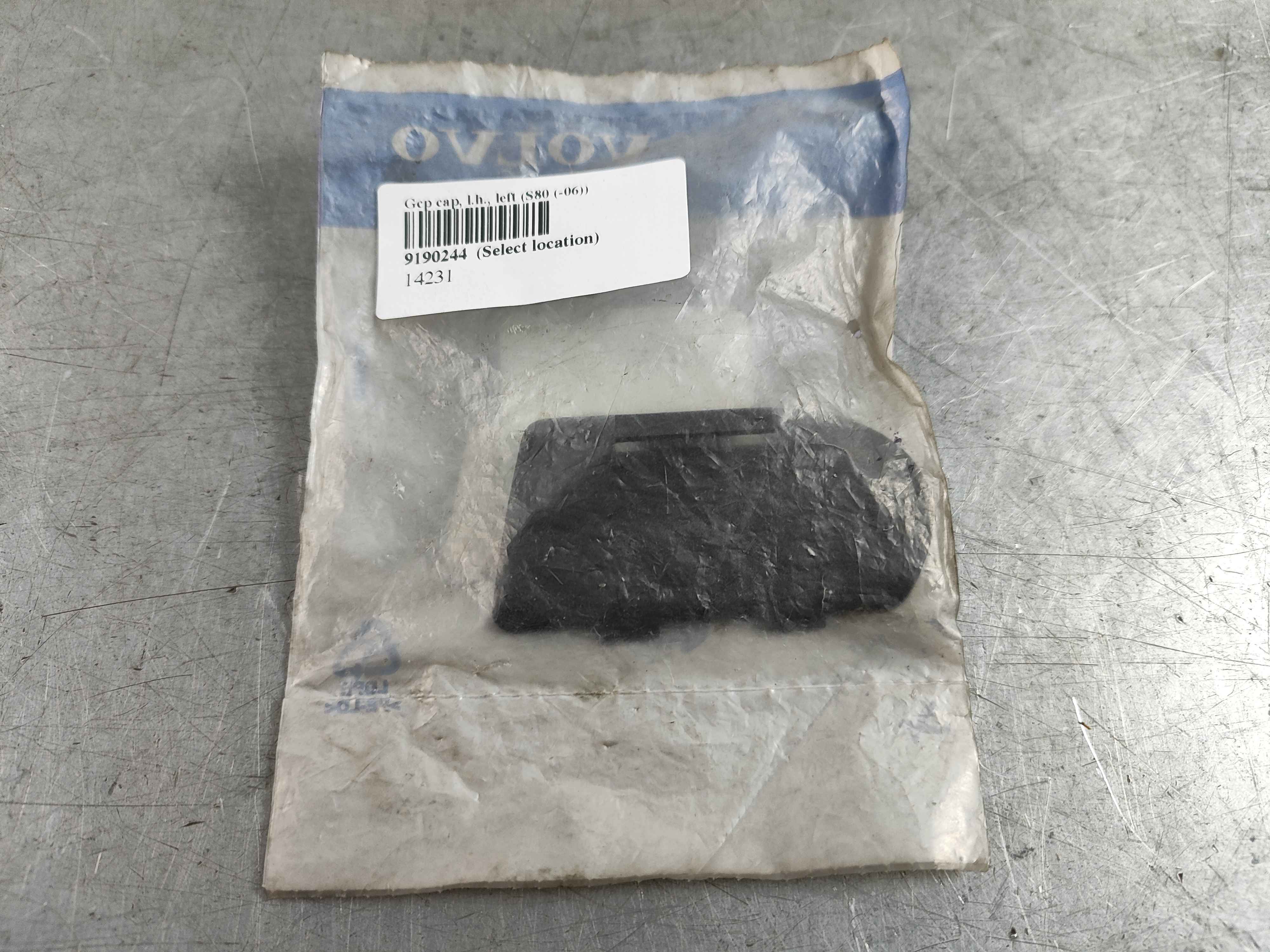 Gcp cap, l.h., left (S80 (-06))