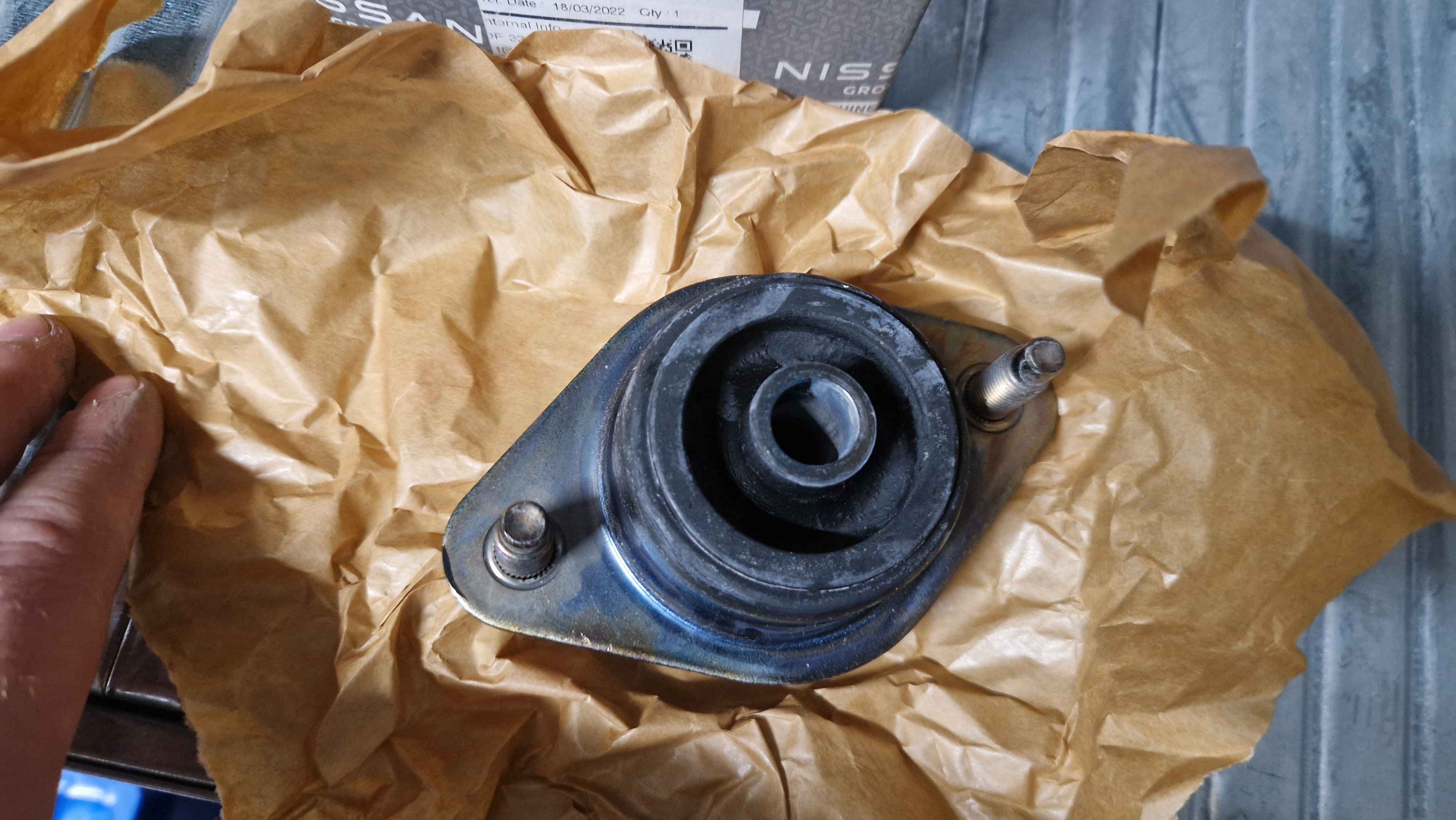 Insulator-Cab M