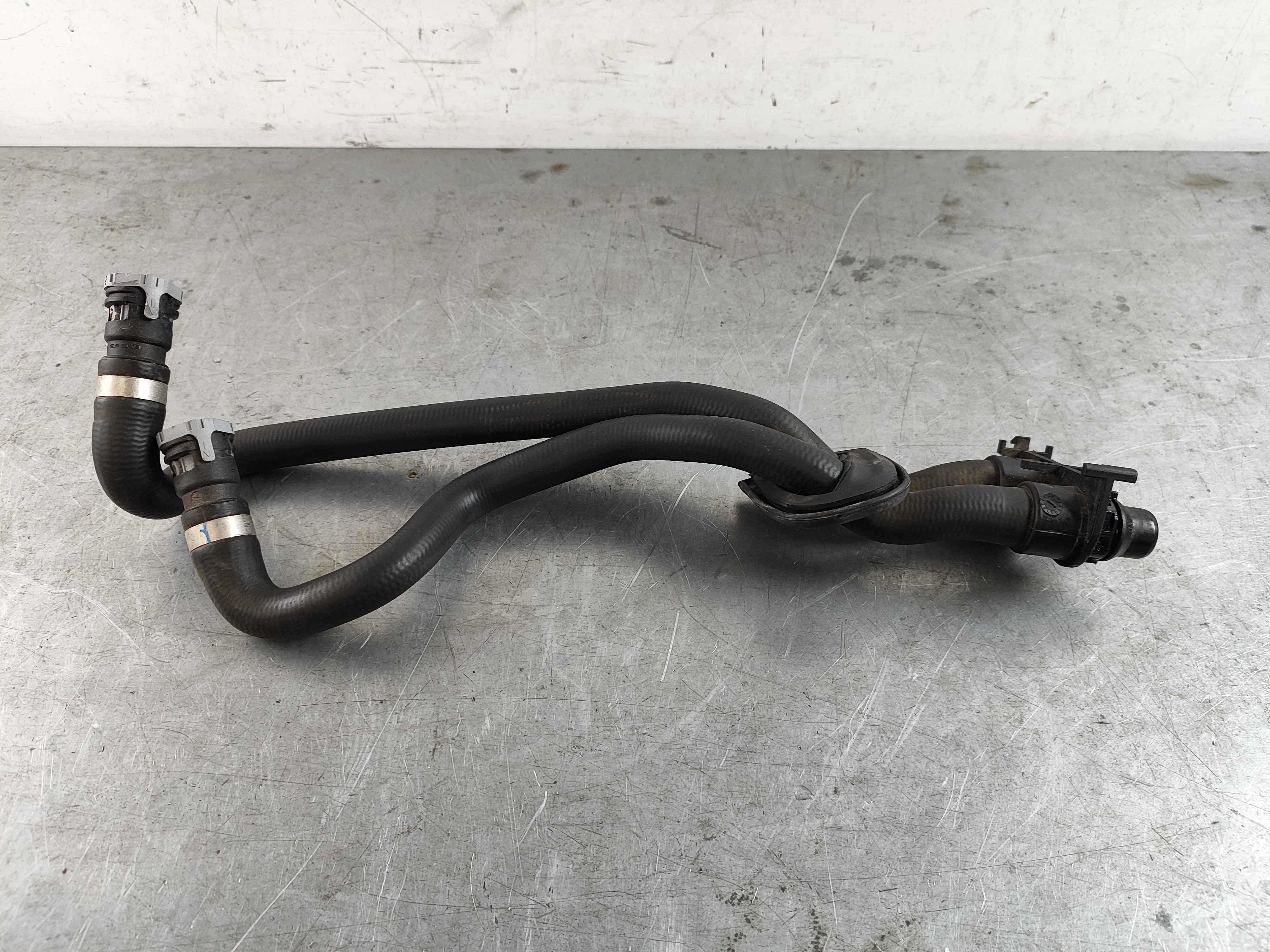 Coolant Hose - Heater - 2.0P & 2.2D DsS - Frl2 - RR Evoque