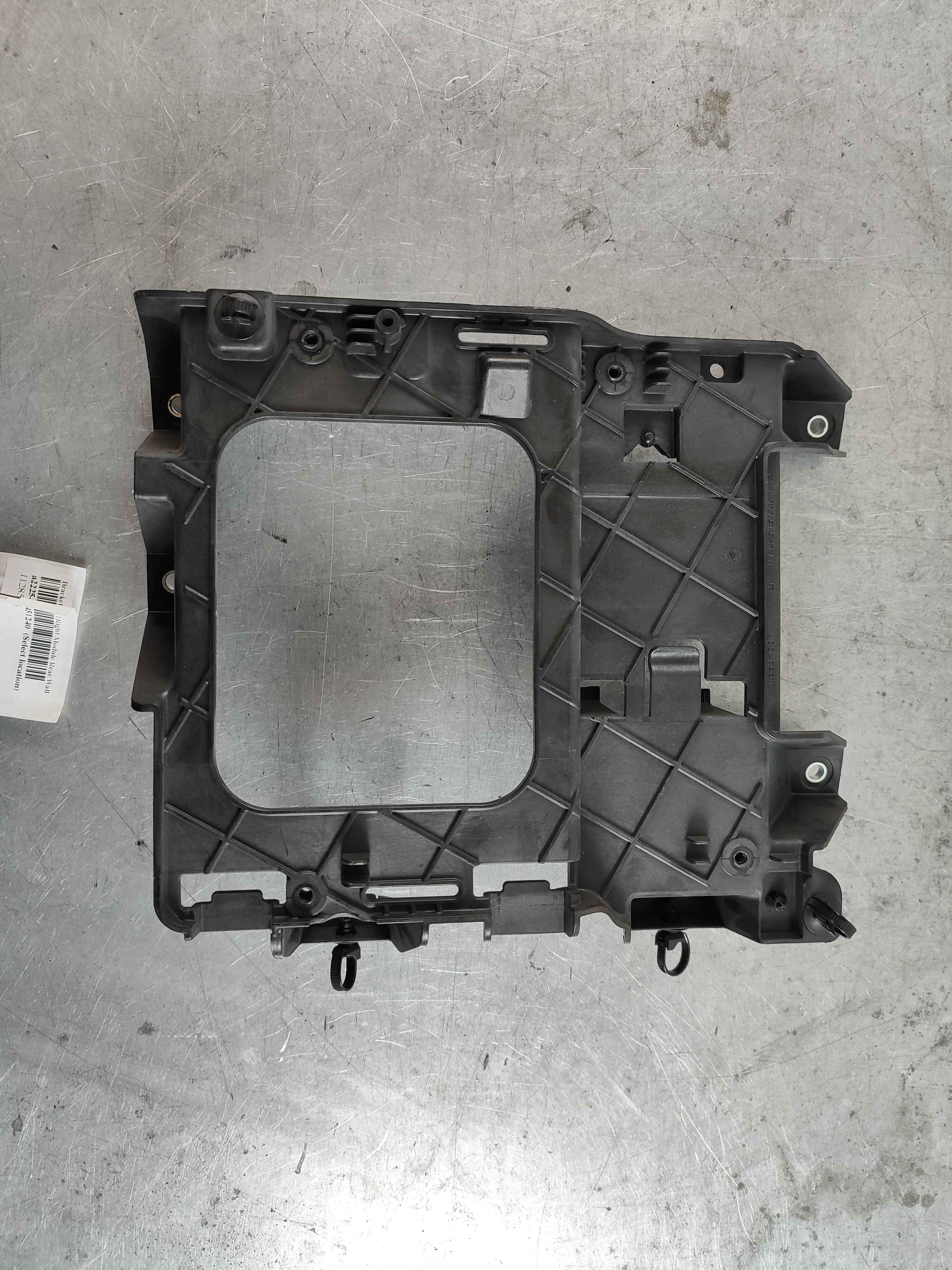 Bracket | Right Module Rear Wall