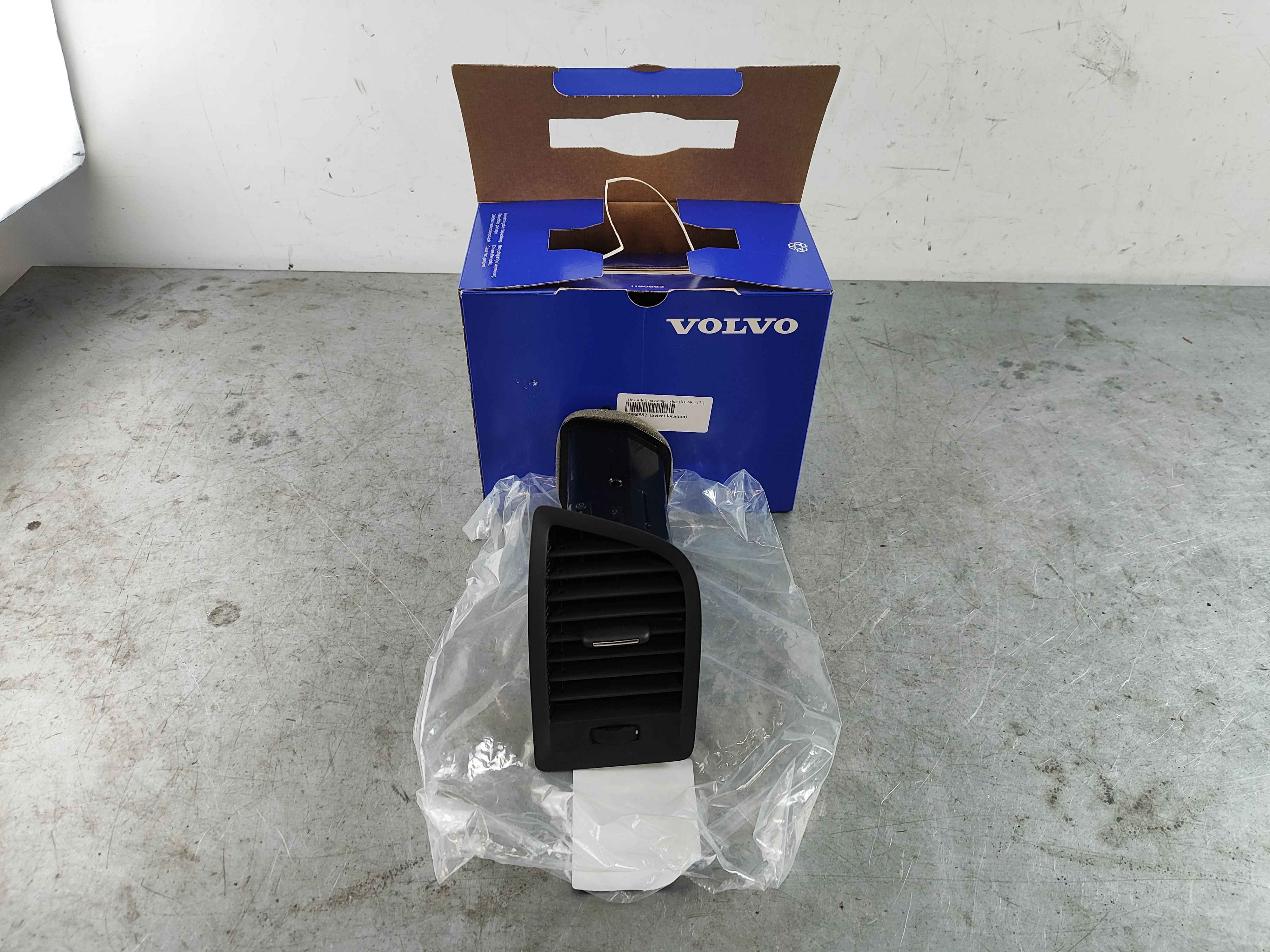 Air outlet, passenger side (XC60 (-17))