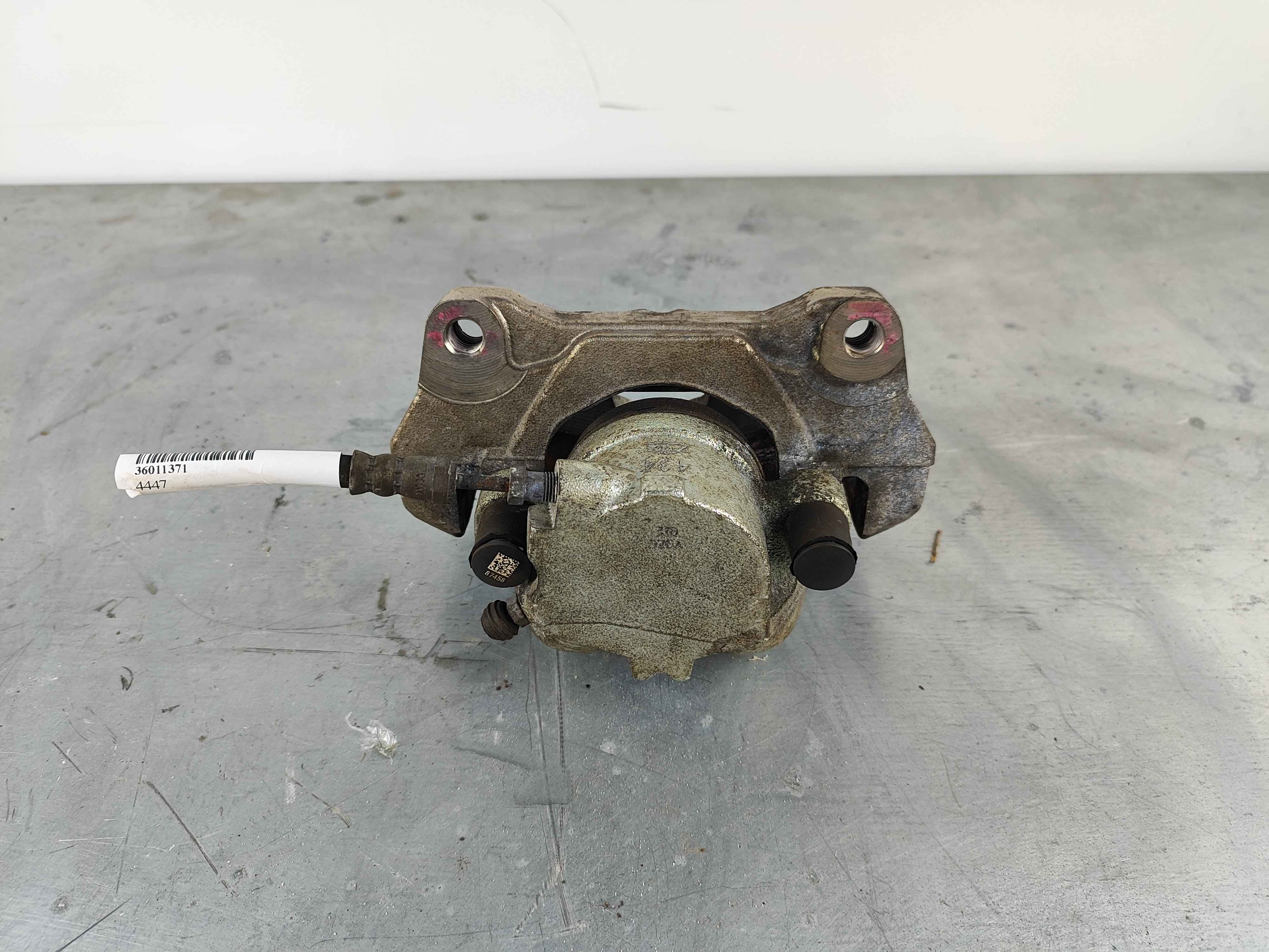 Brake caliper exch right