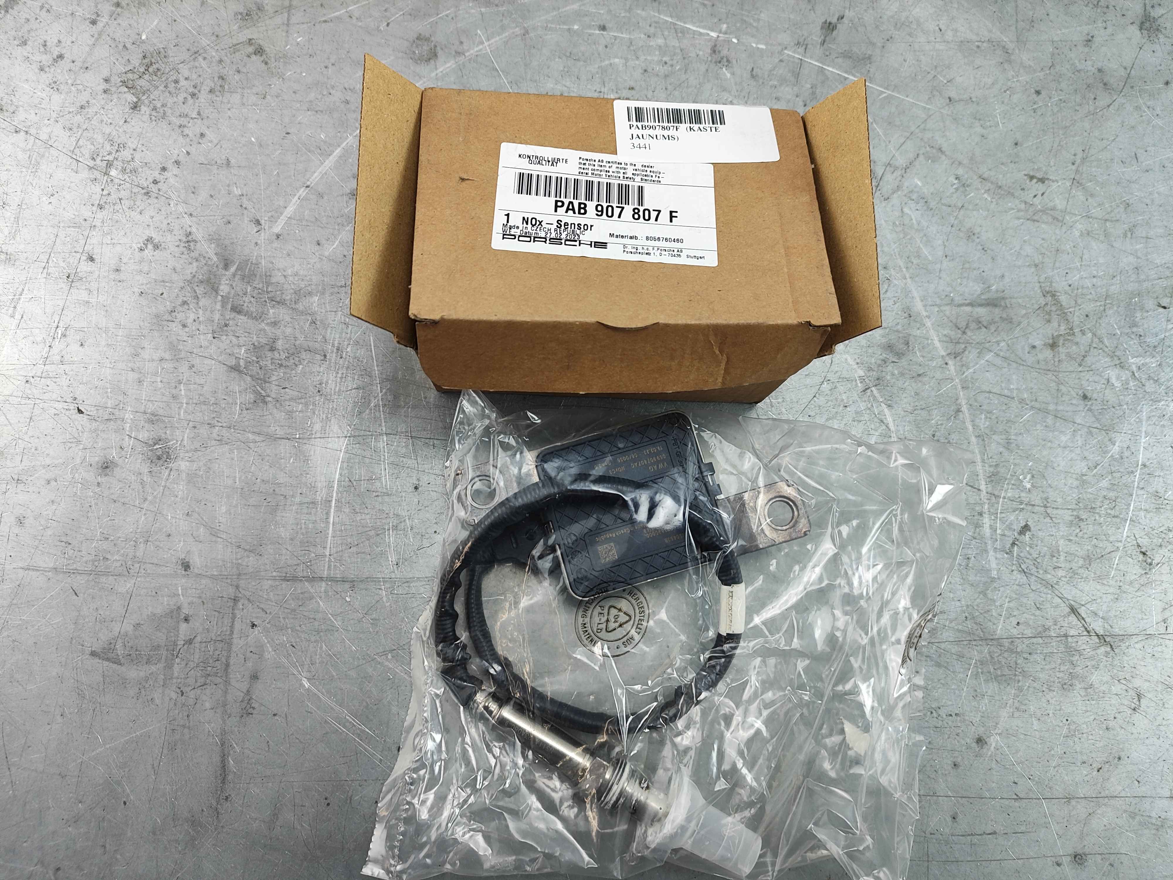 Porsche PAB907807F