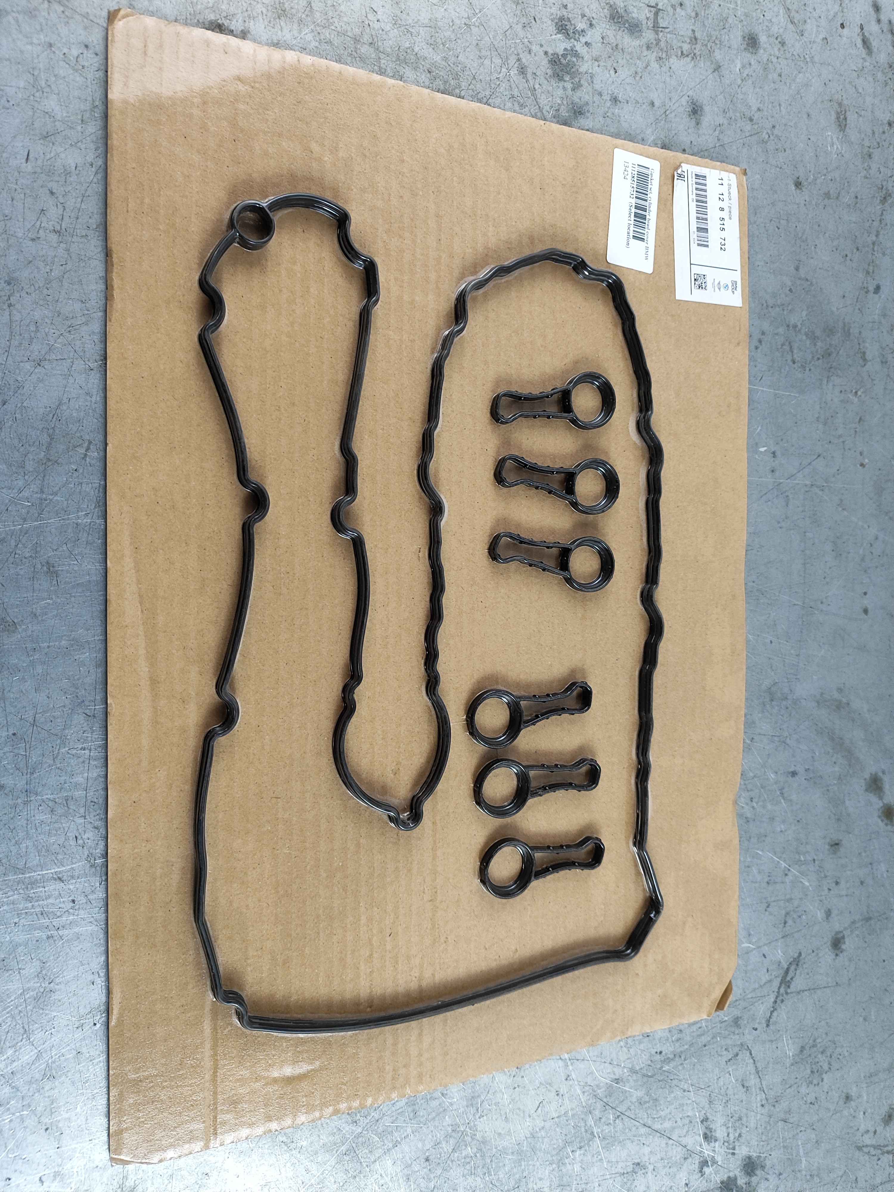 Gasket set, cylinder head cover BMW