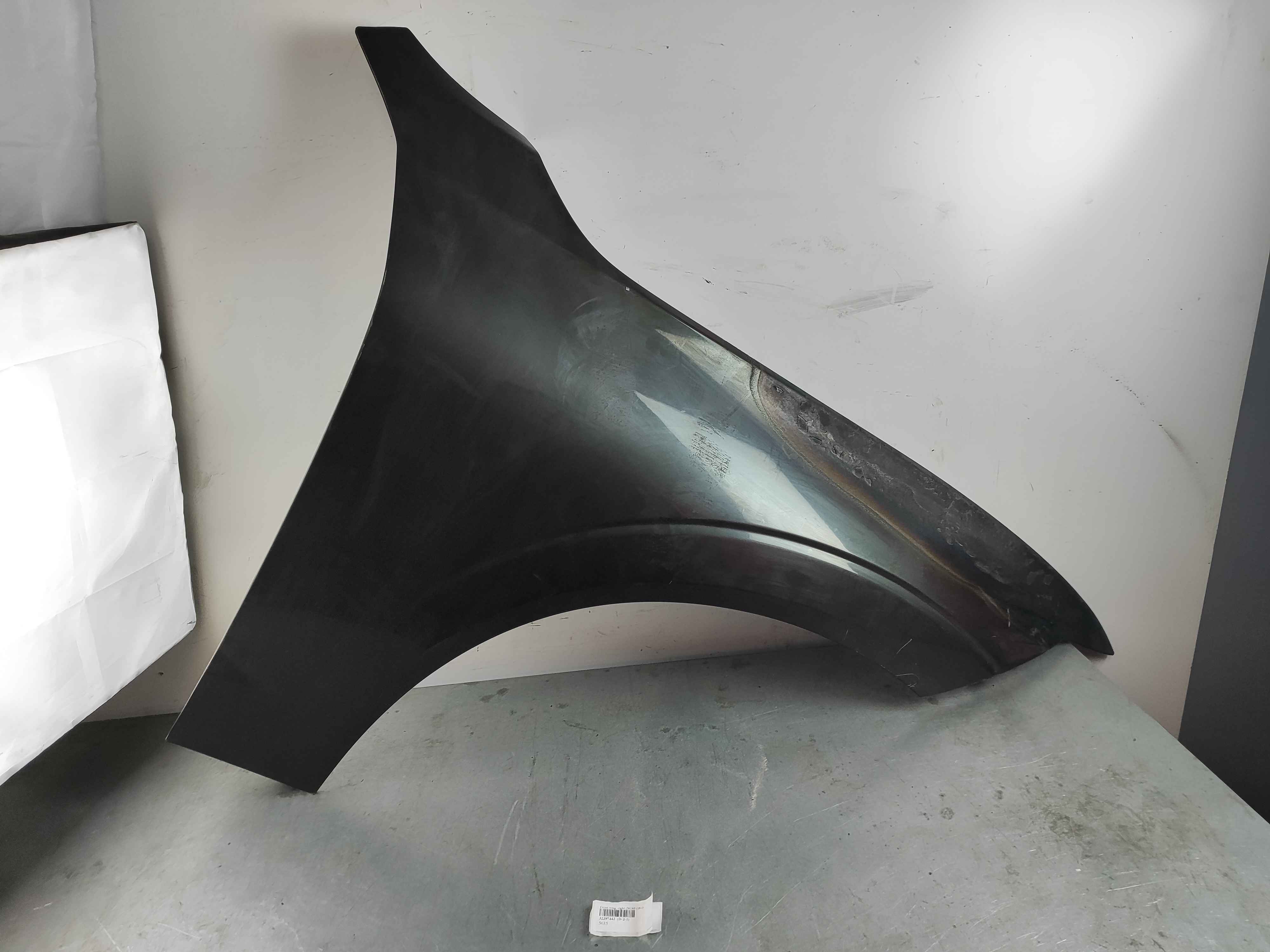 Front wing, right (XC60 (18-))