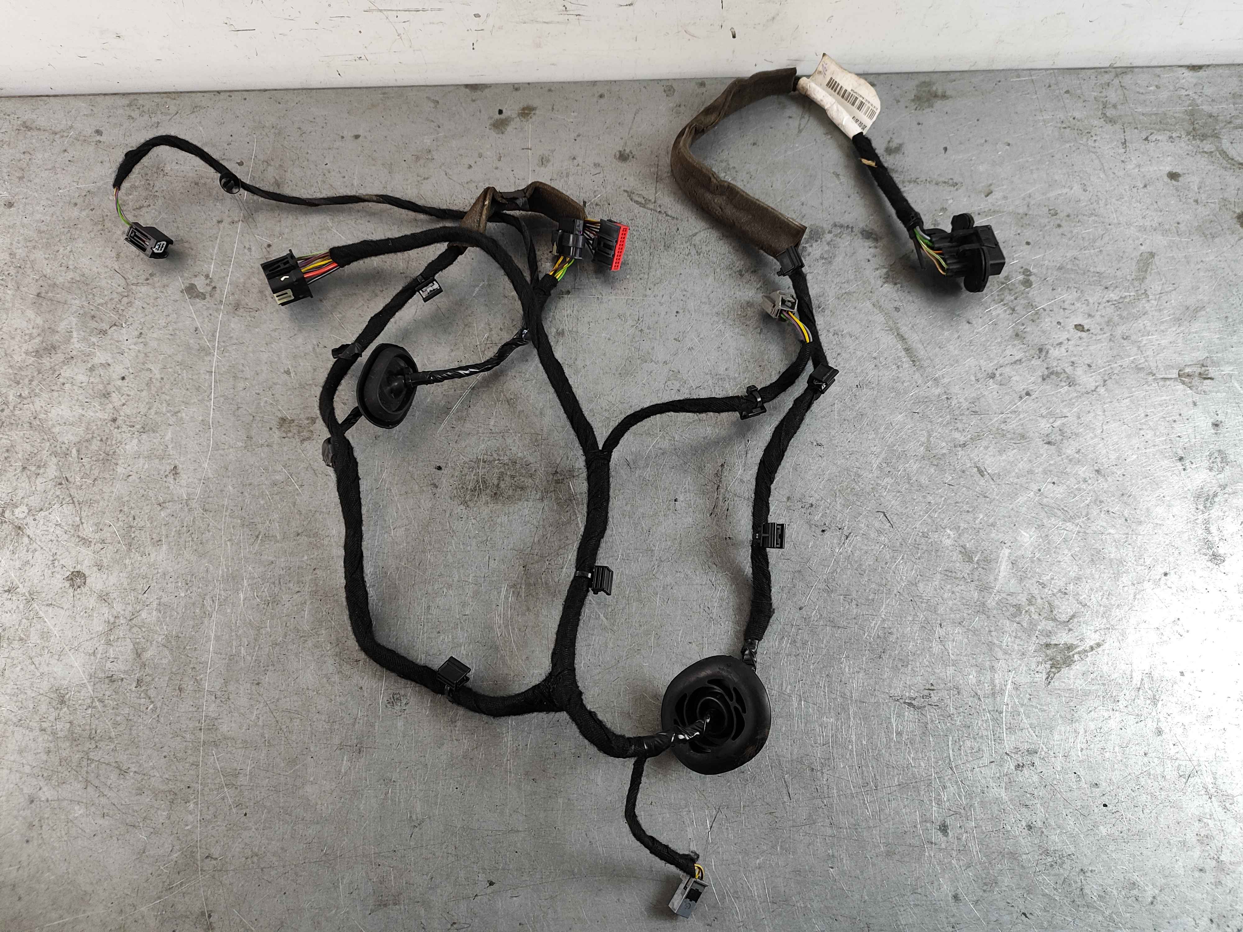Cable harness, right (XC60 (18-))