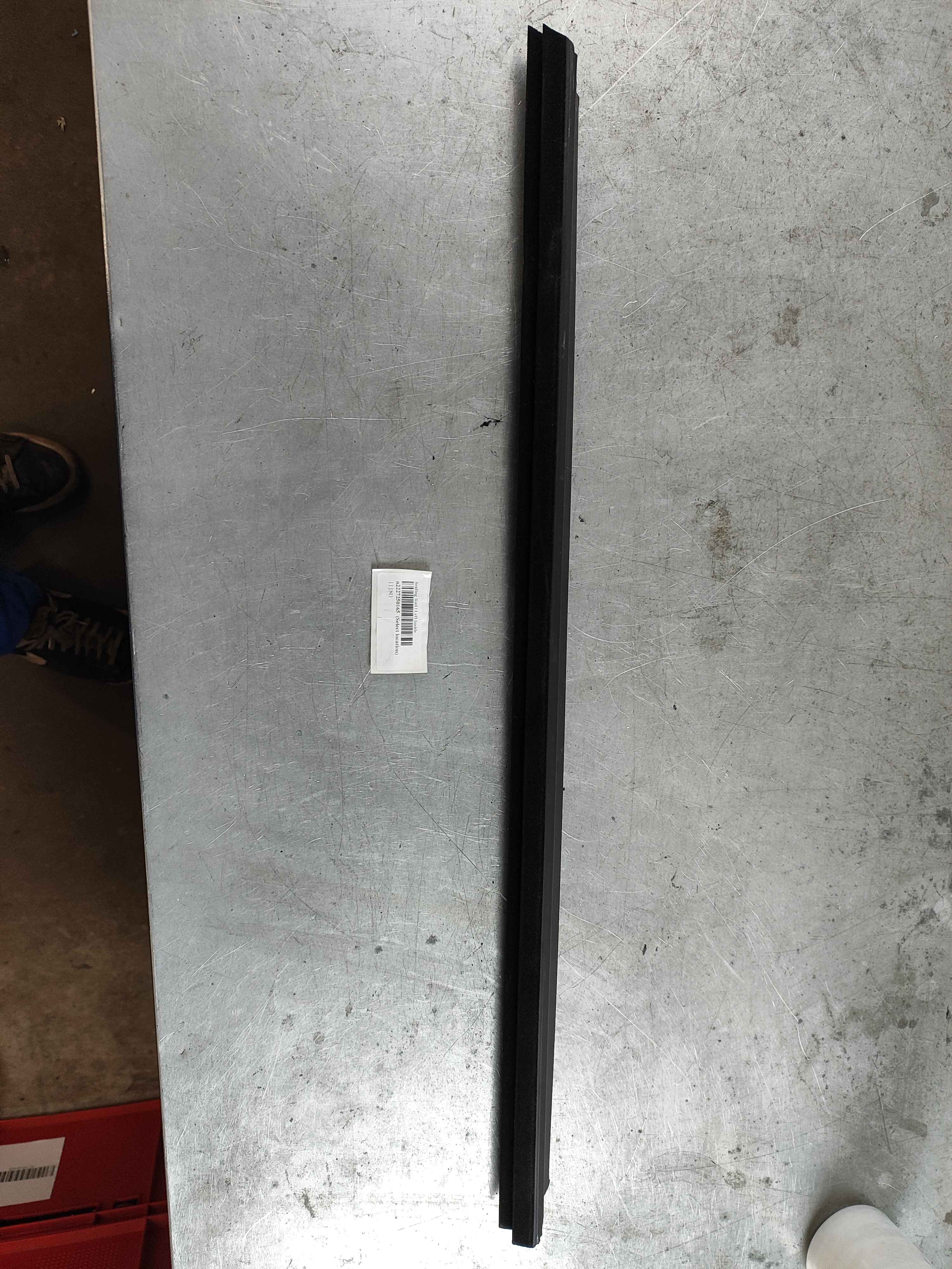 Sealing Rail | Left Inside