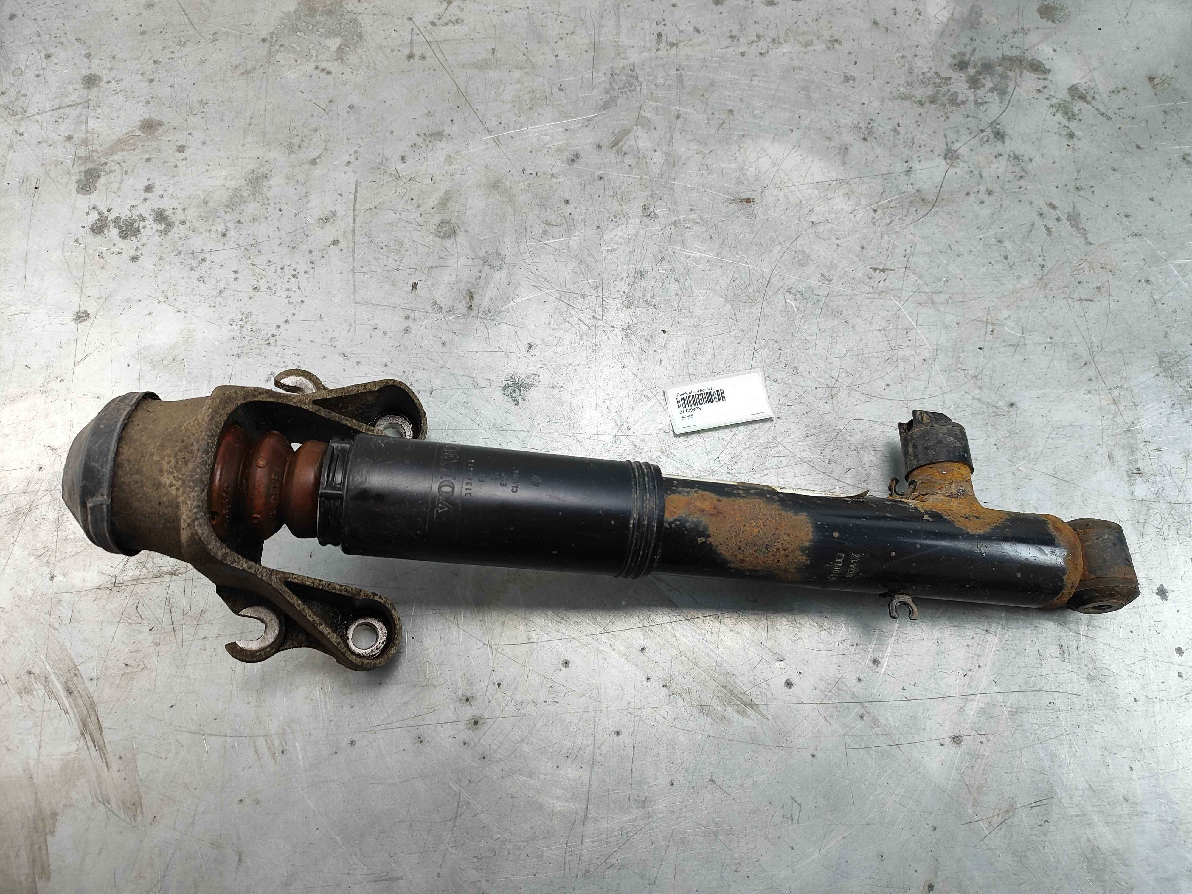 Shock absorber left