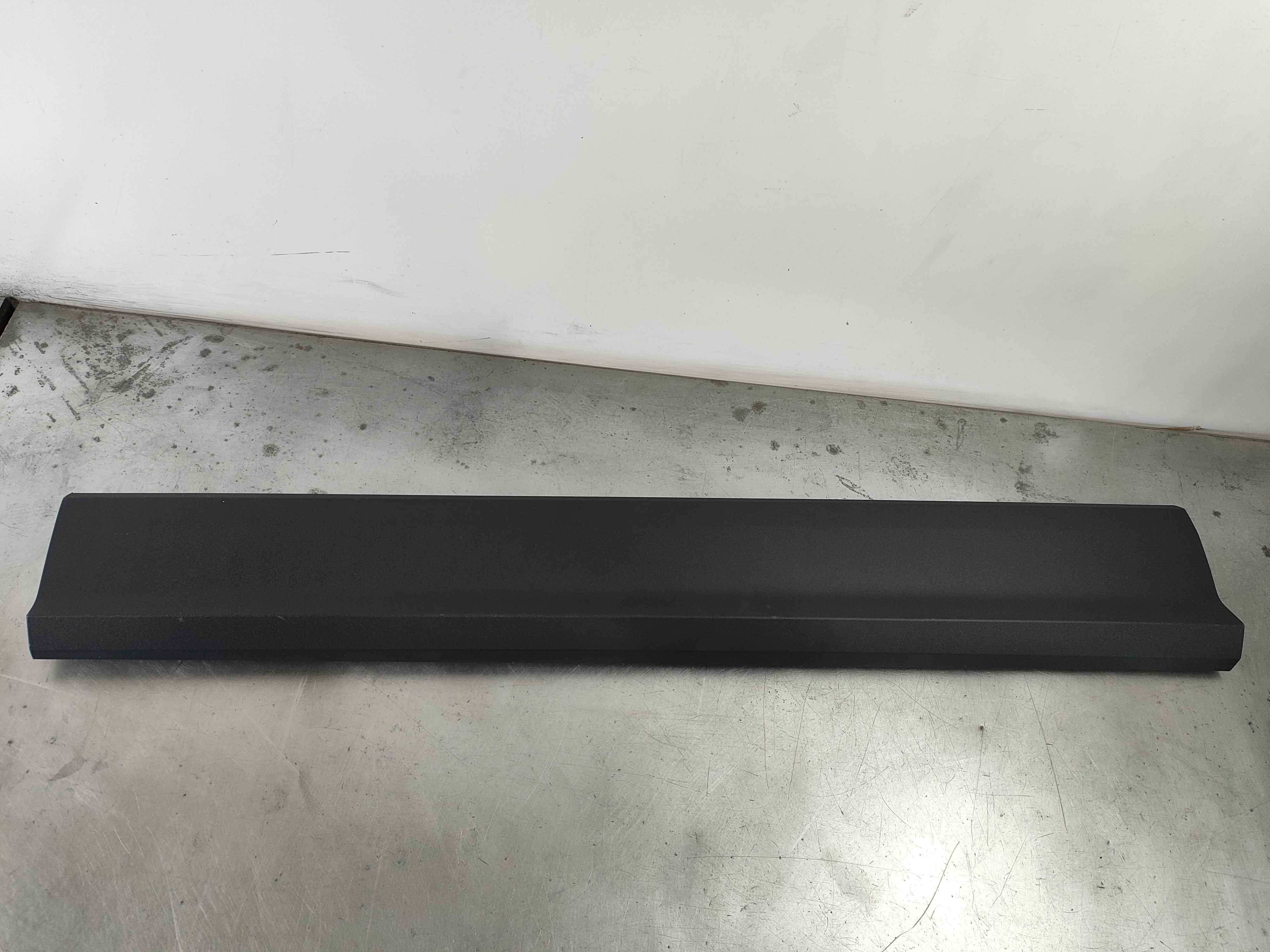 Cover for door anthracite Audi Q2 81