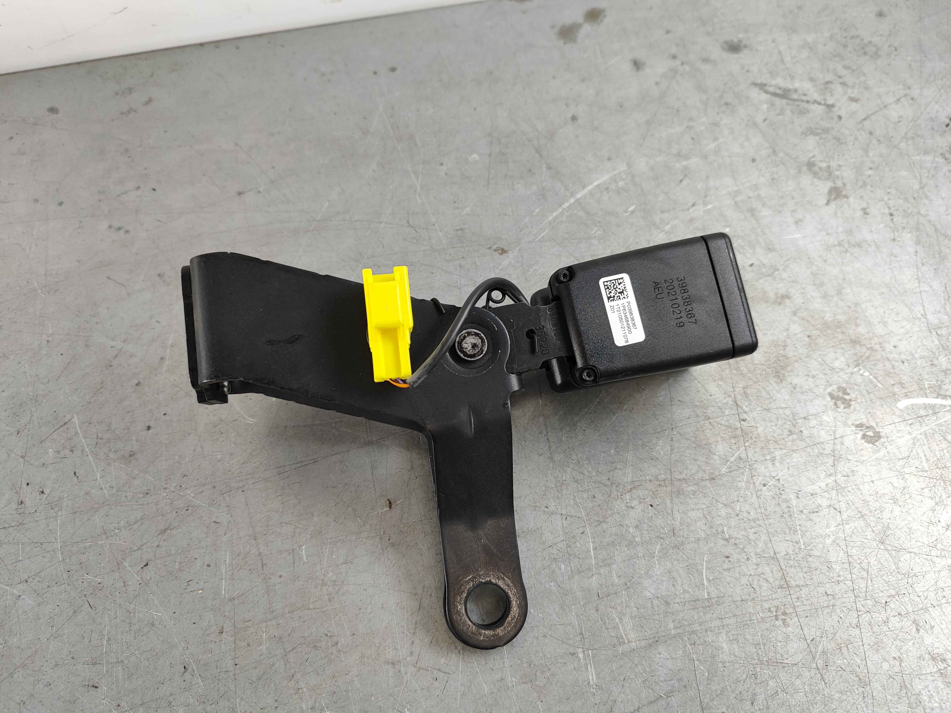 Belt catch, double (XC60 (18-))