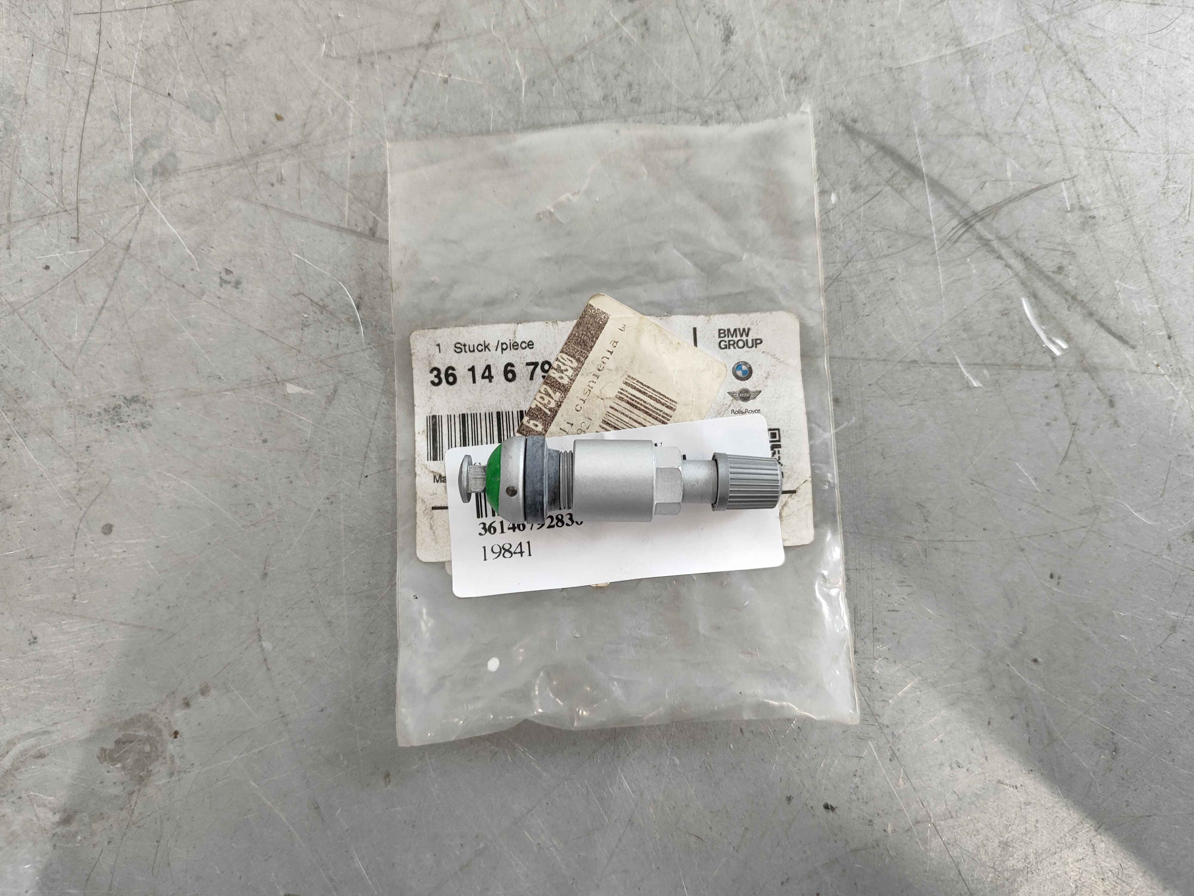 Screw-in valve, RDC BMW